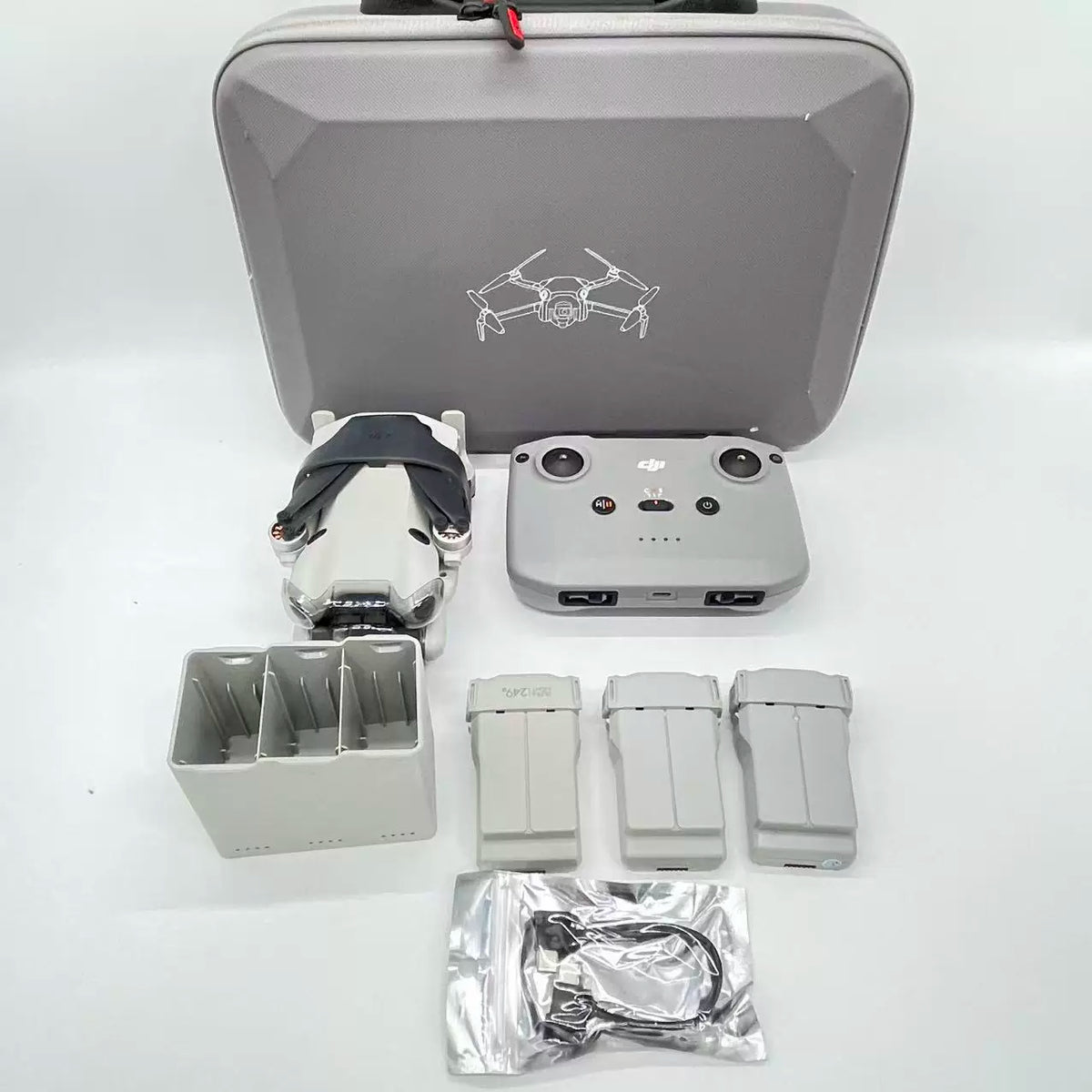 DJI Mini 4 Pro Combo – open box, grade B – photo 1