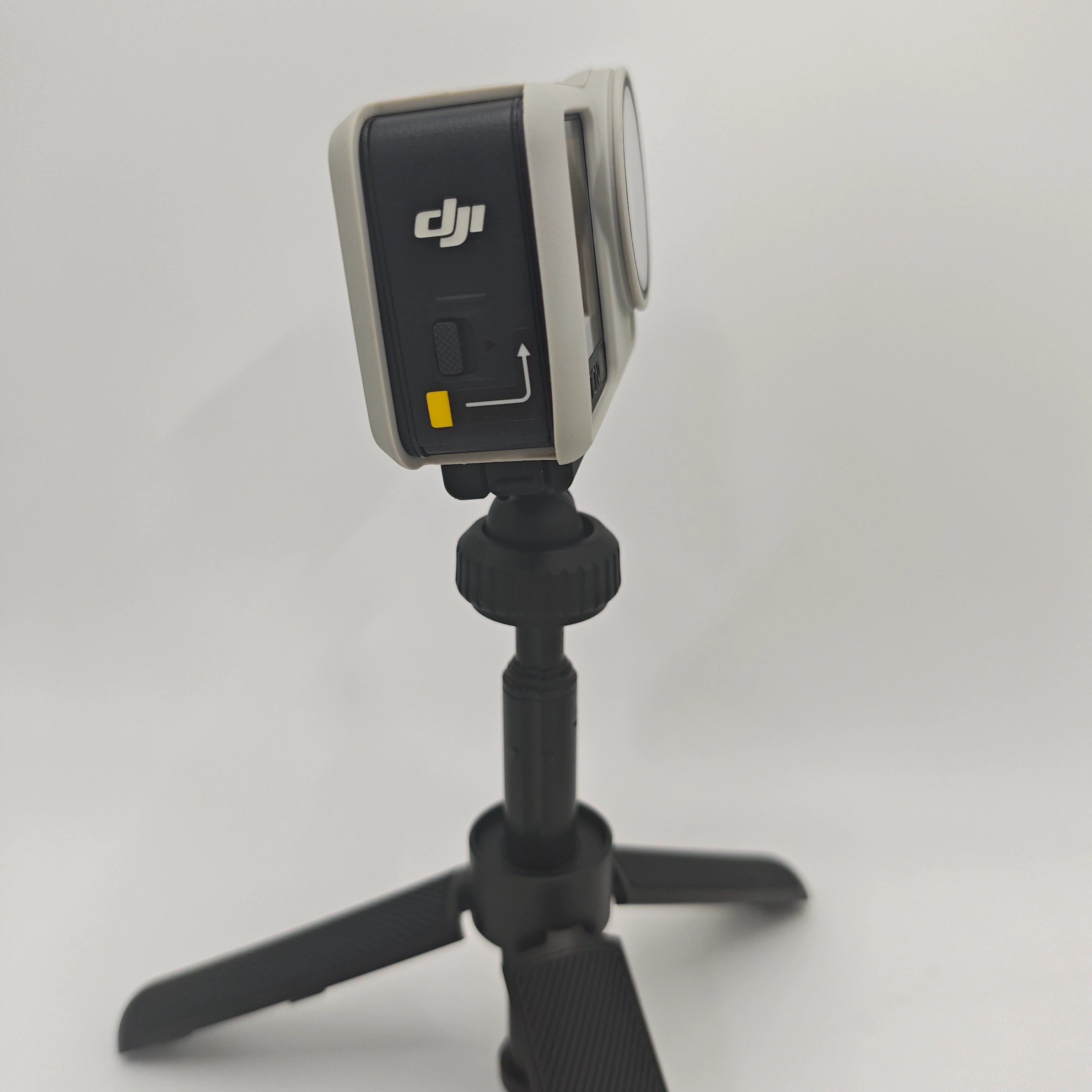 DJI Action 6 - 99 DJI Action 6 image 2