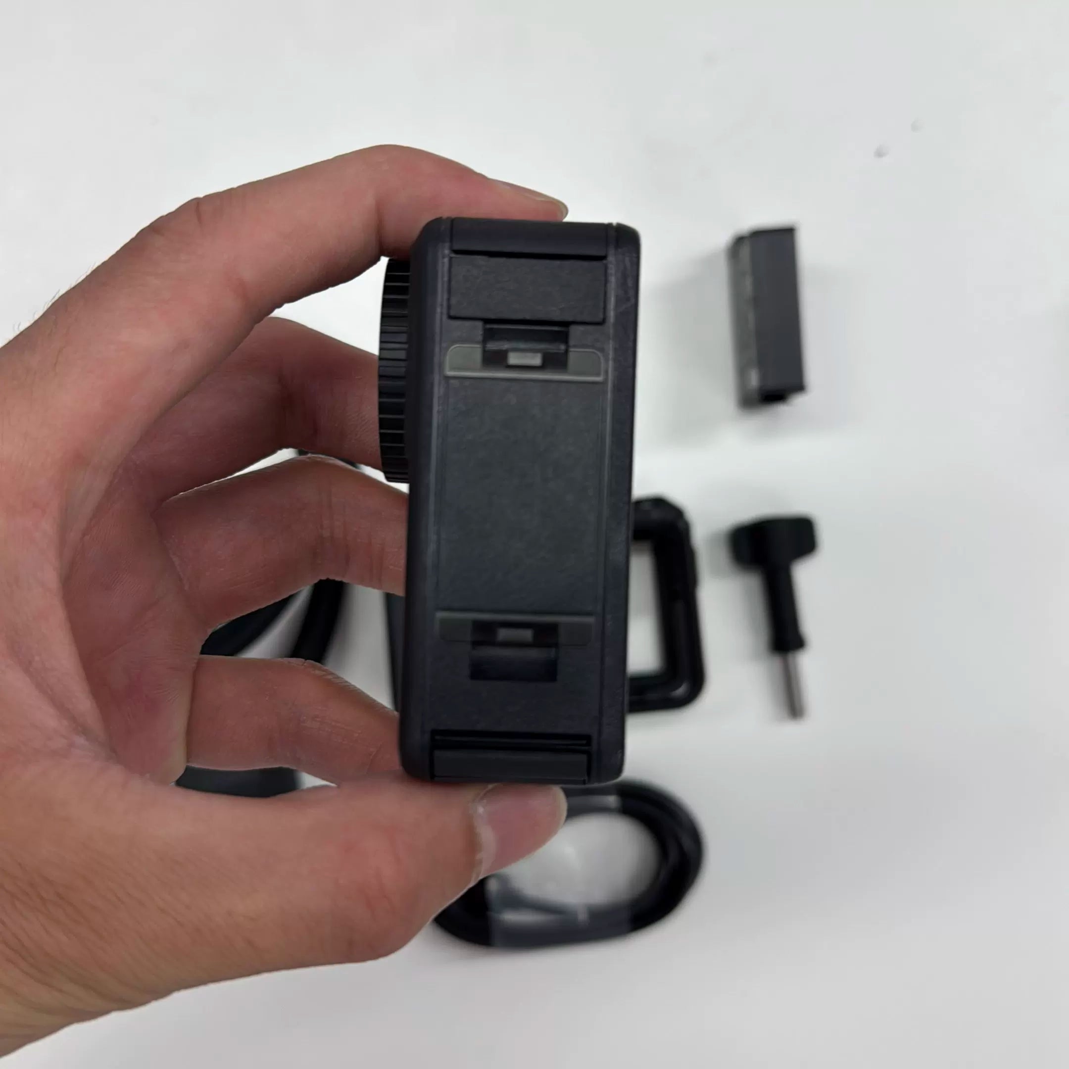 DJI Osmo Action 4 Action Camera Standard Combo – Used – photo 4