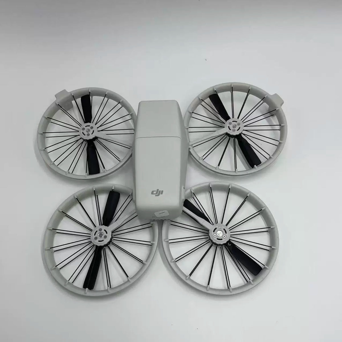 DJI Flip Dual Battery Combo – open box, grade B – photo 4