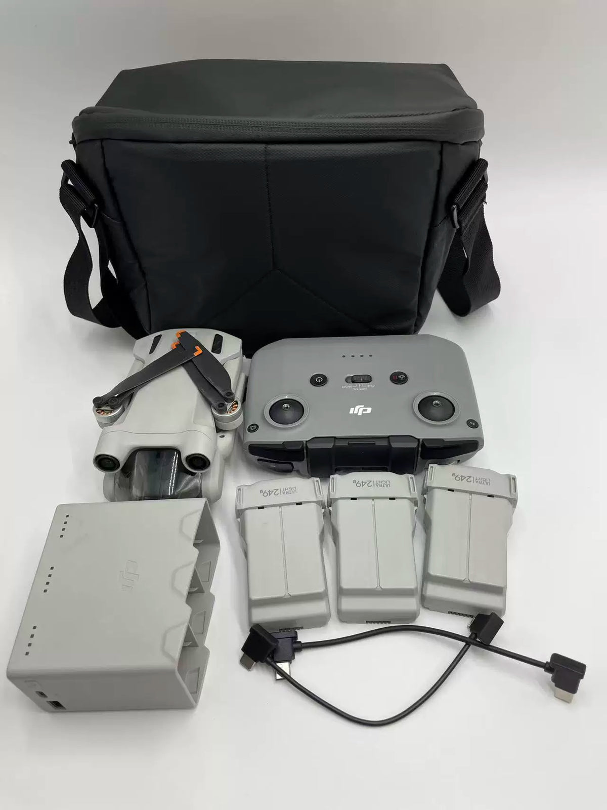 DJI Mini 3 Pro Fly More Combo – open box, grade B – photo 1