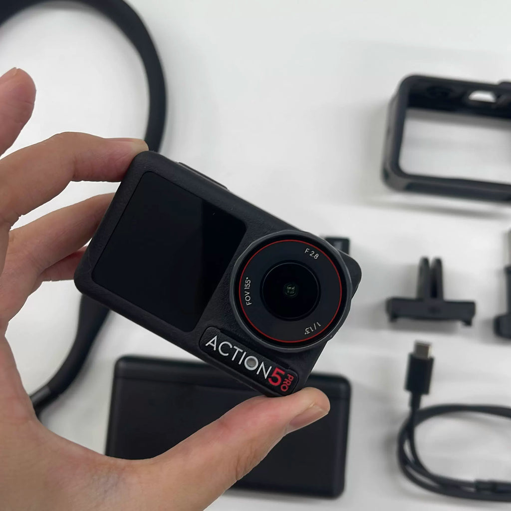 DJI Osmo Action 5 Pro Action Camera 3-Battery Adventure Combo – Used – photo 2