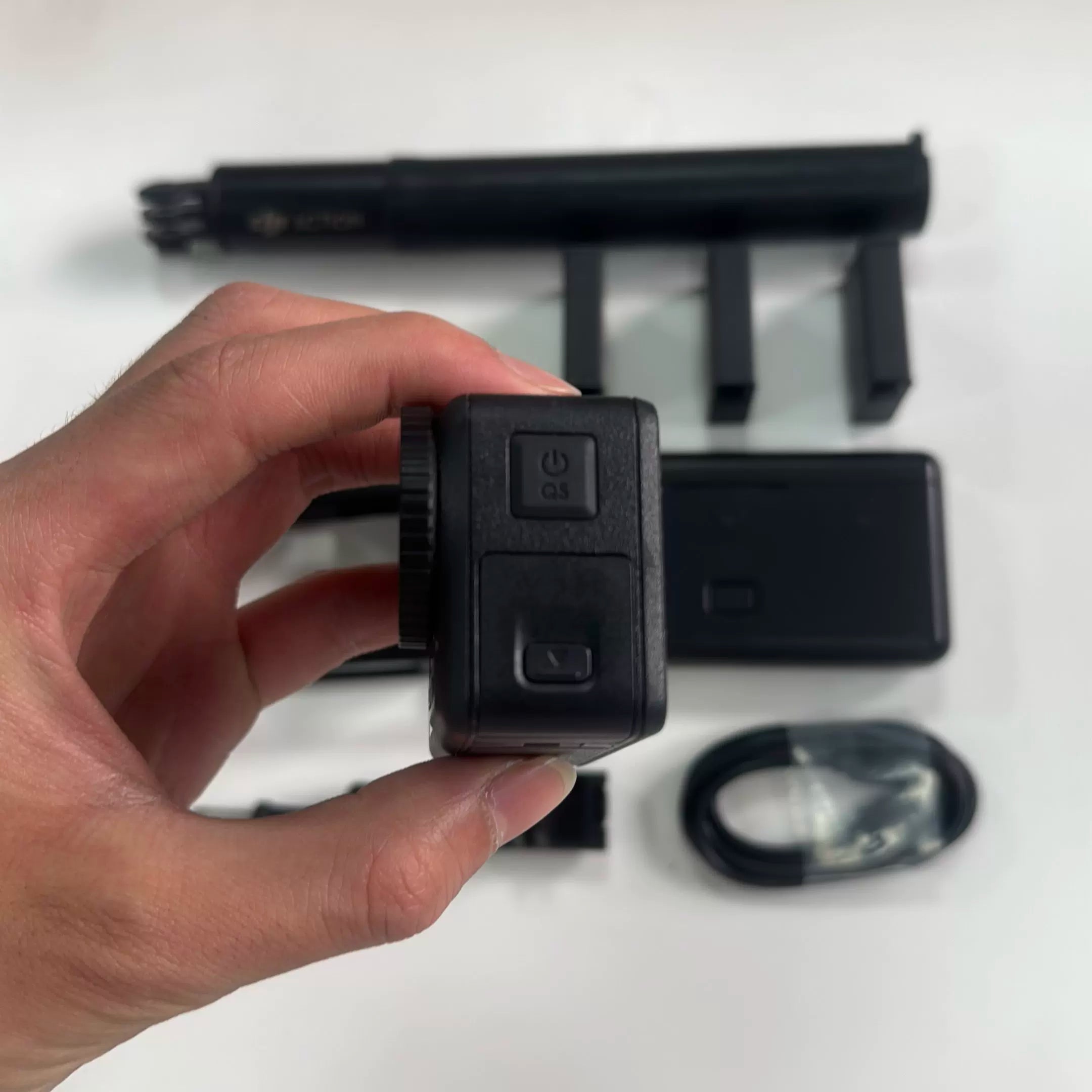 DJI Osmo Action 4 Action Camera Adventure Combo – Used #2 – photo 3