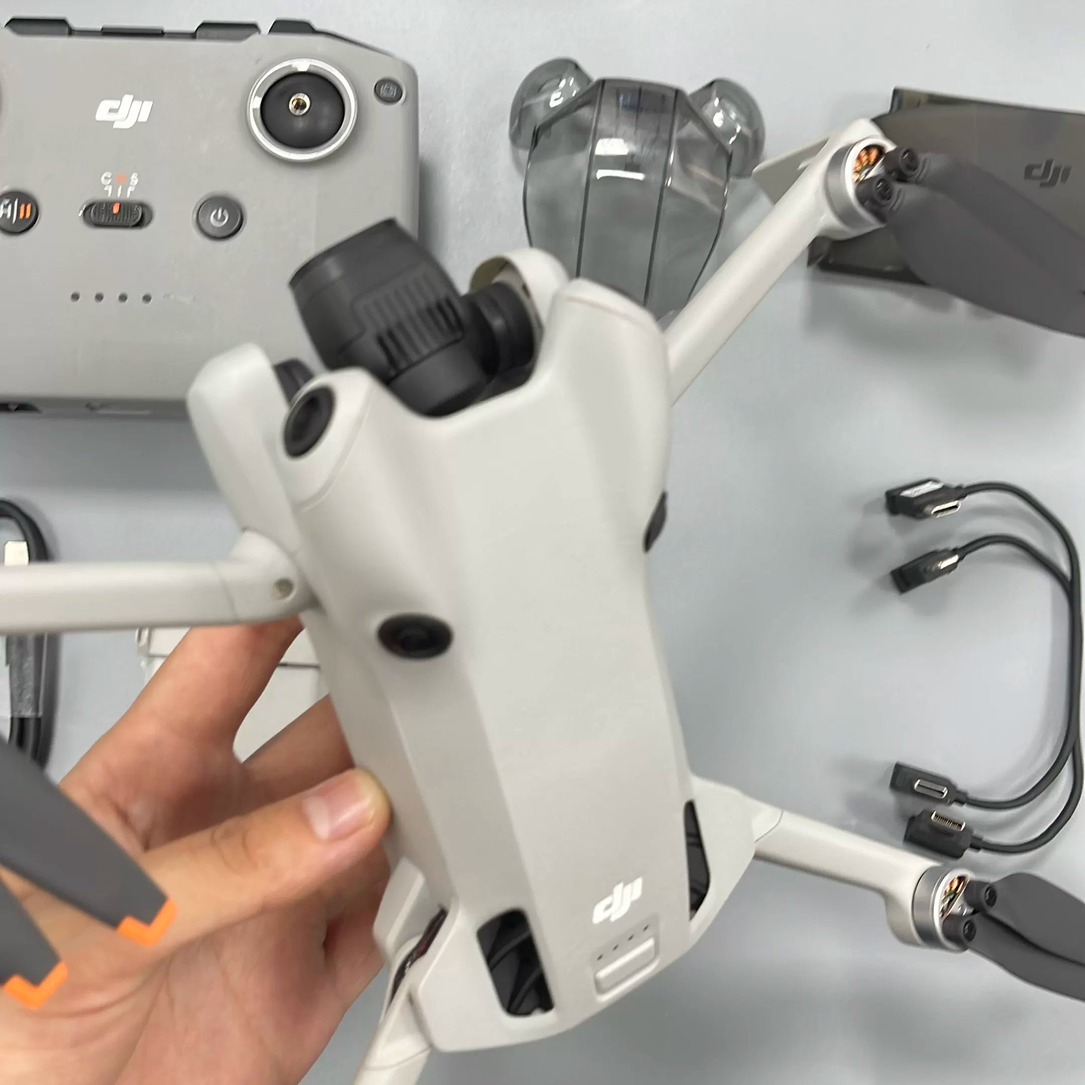 DJI Mini 4 Pro Drone Standard Combo – Used – photo 3