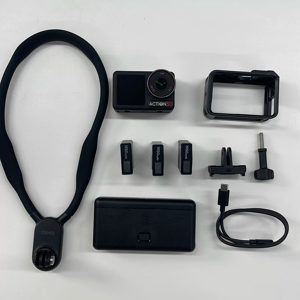 DJI Osmo Action 5 Pro Action Camera 3-Battery Adventure Combo – Used – photo 1