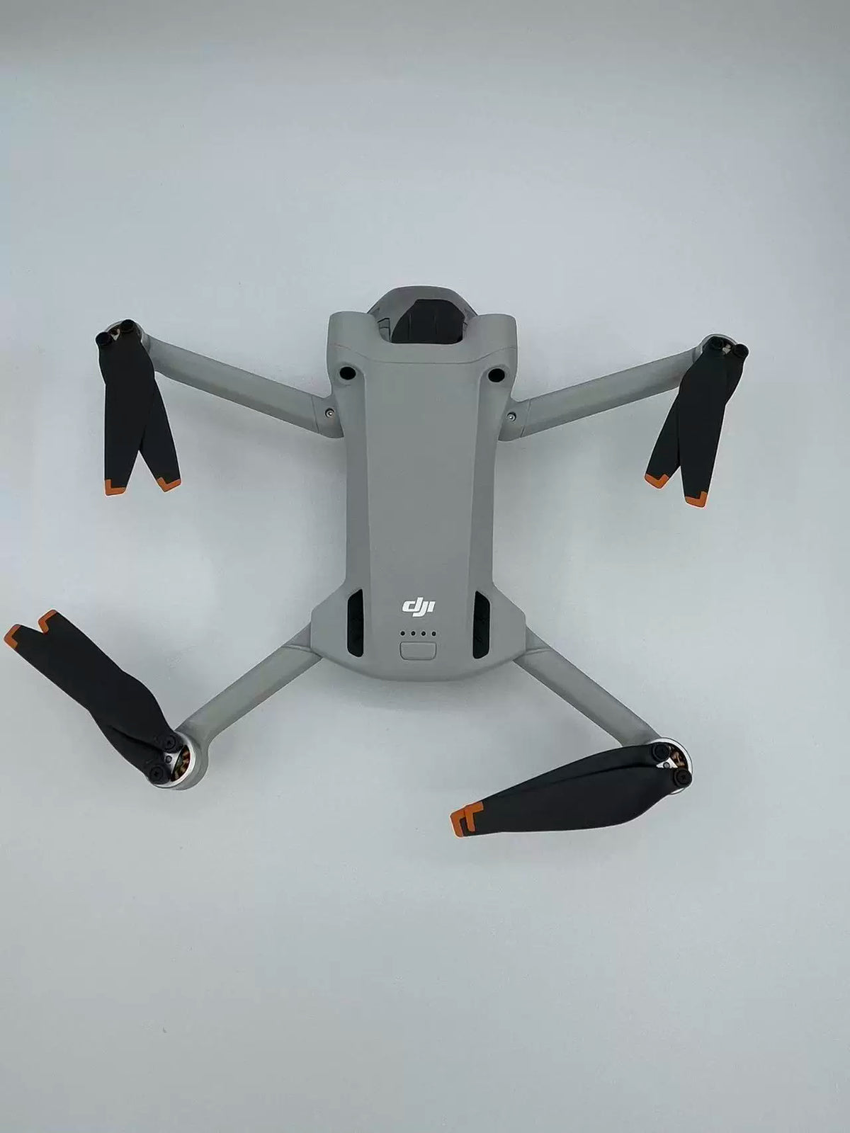 DJI Mini 3 Pro with Screen Remote (DJI RC) – open box, grade B – photo 5