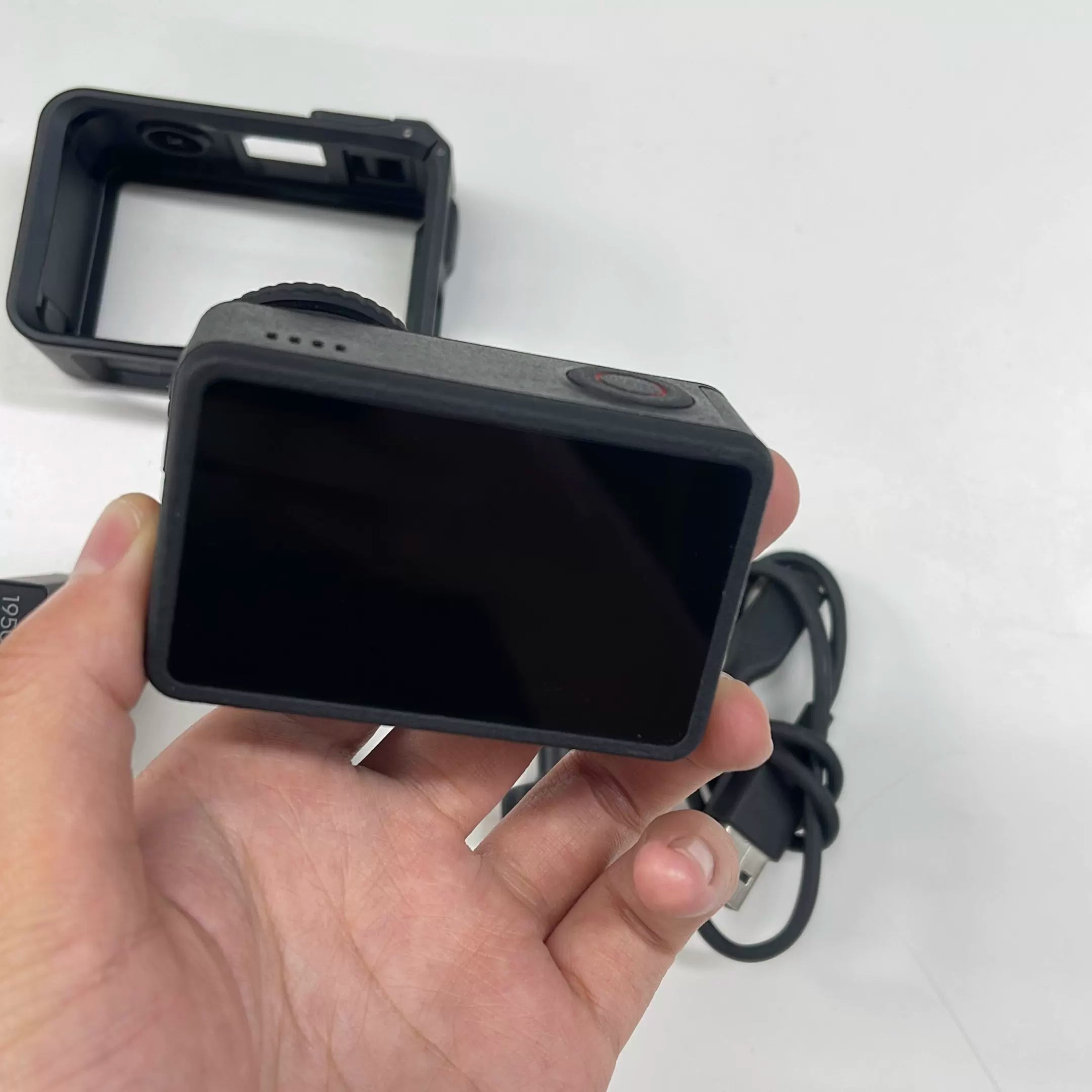 DJI Osmo Action 5 Pro Action Camera Standard Combo – Used #18 – photo 5