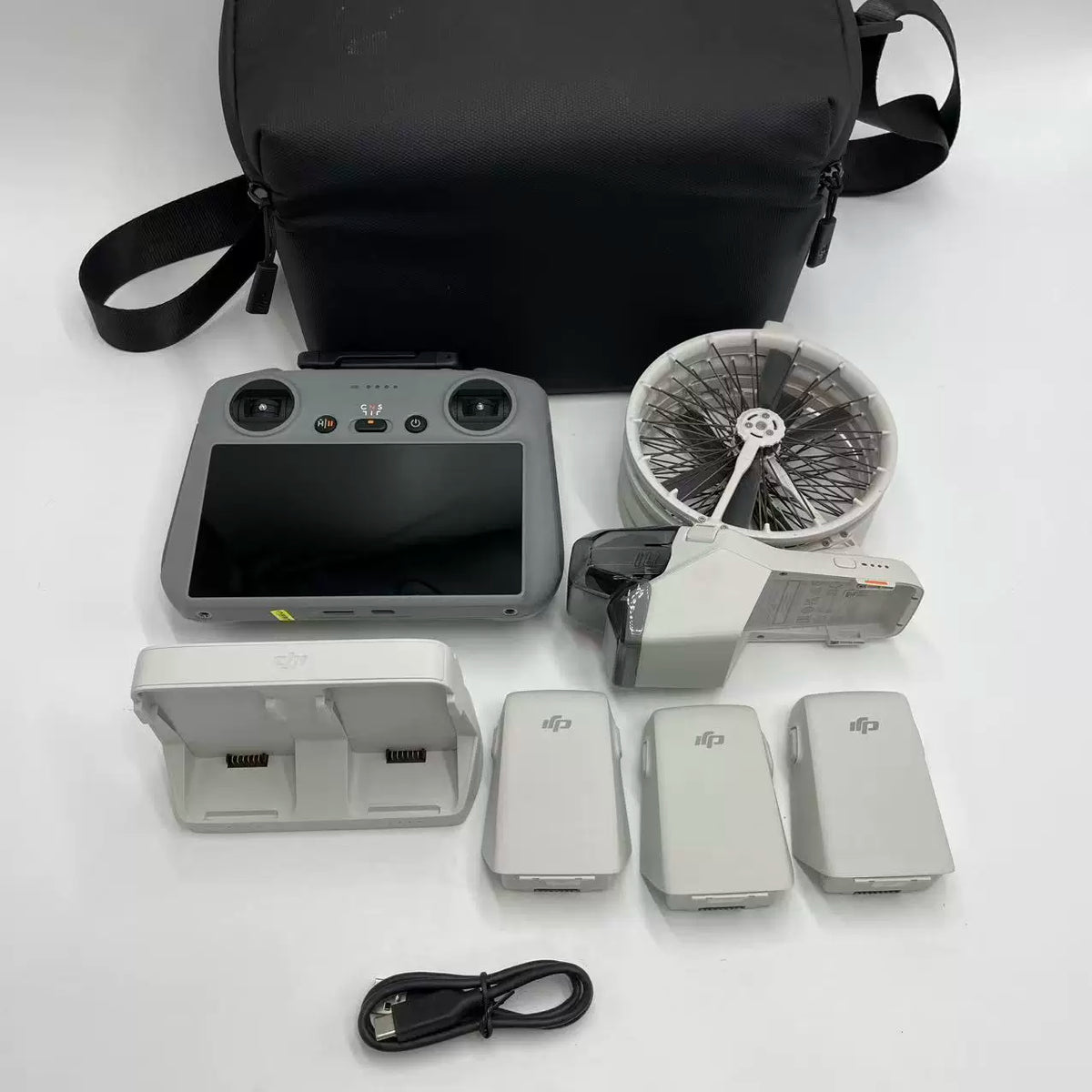 DJI Flip Fly More Combo, DJI Care Refresh – open box, grade B – photo 1
