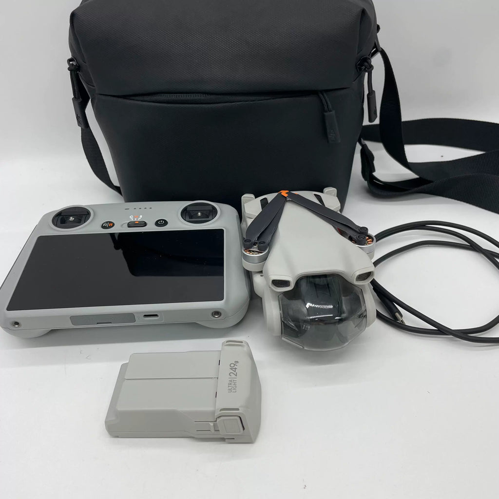 DJI Mini 3 (with Screen Remote (DJI RC)) – open box, grade B – photo 3