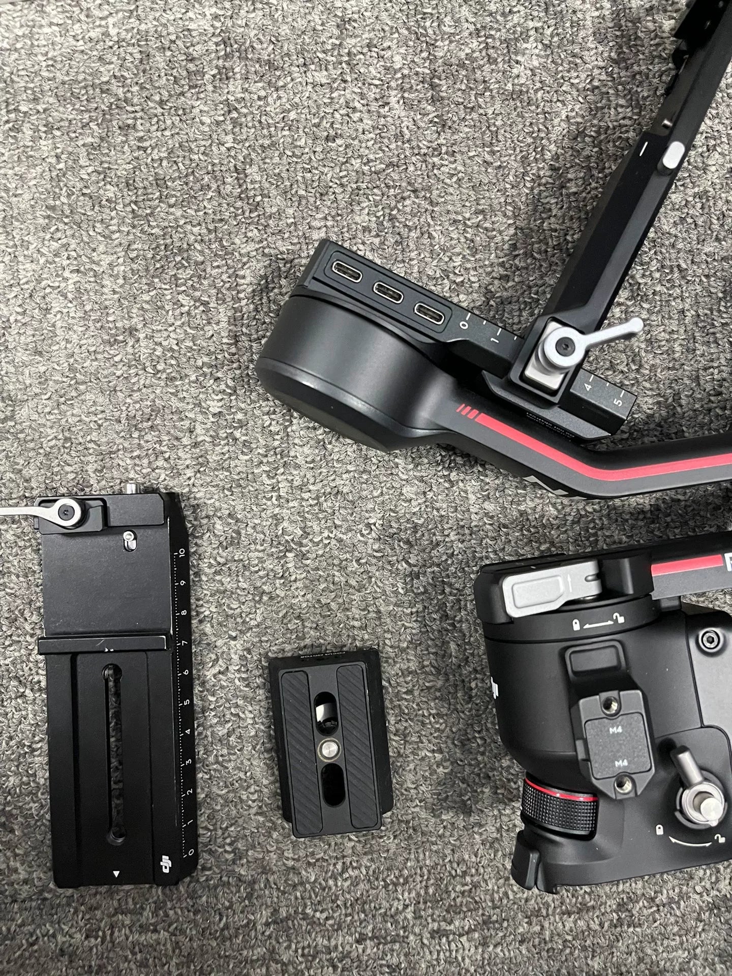 DJI RS 3 Camera Stabilizer Standard Combo – Used – photo 2