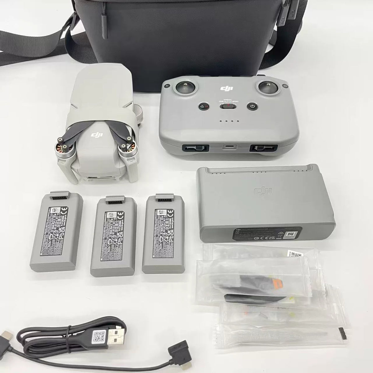 DJI Mini 4K Fly More Combo, Under DJI Warranty – open box, grade B – photo 1