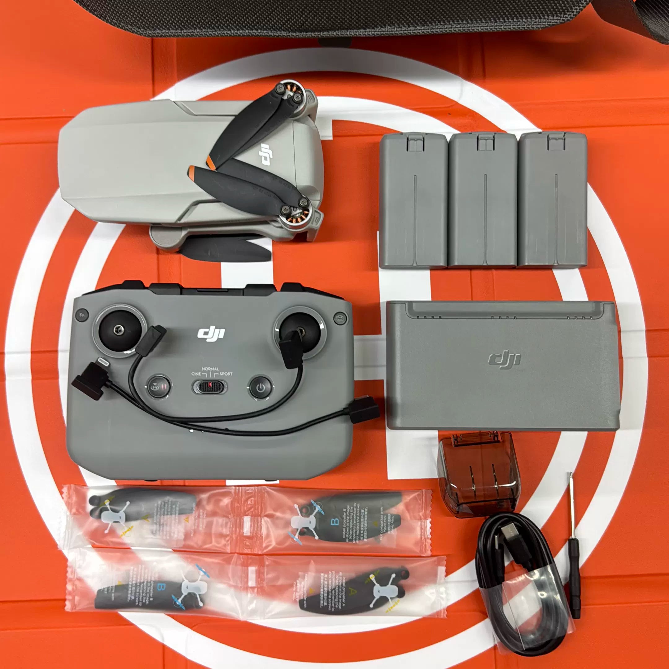 DJI Mini 4 Drone Fly More Combo – Used – photo 2