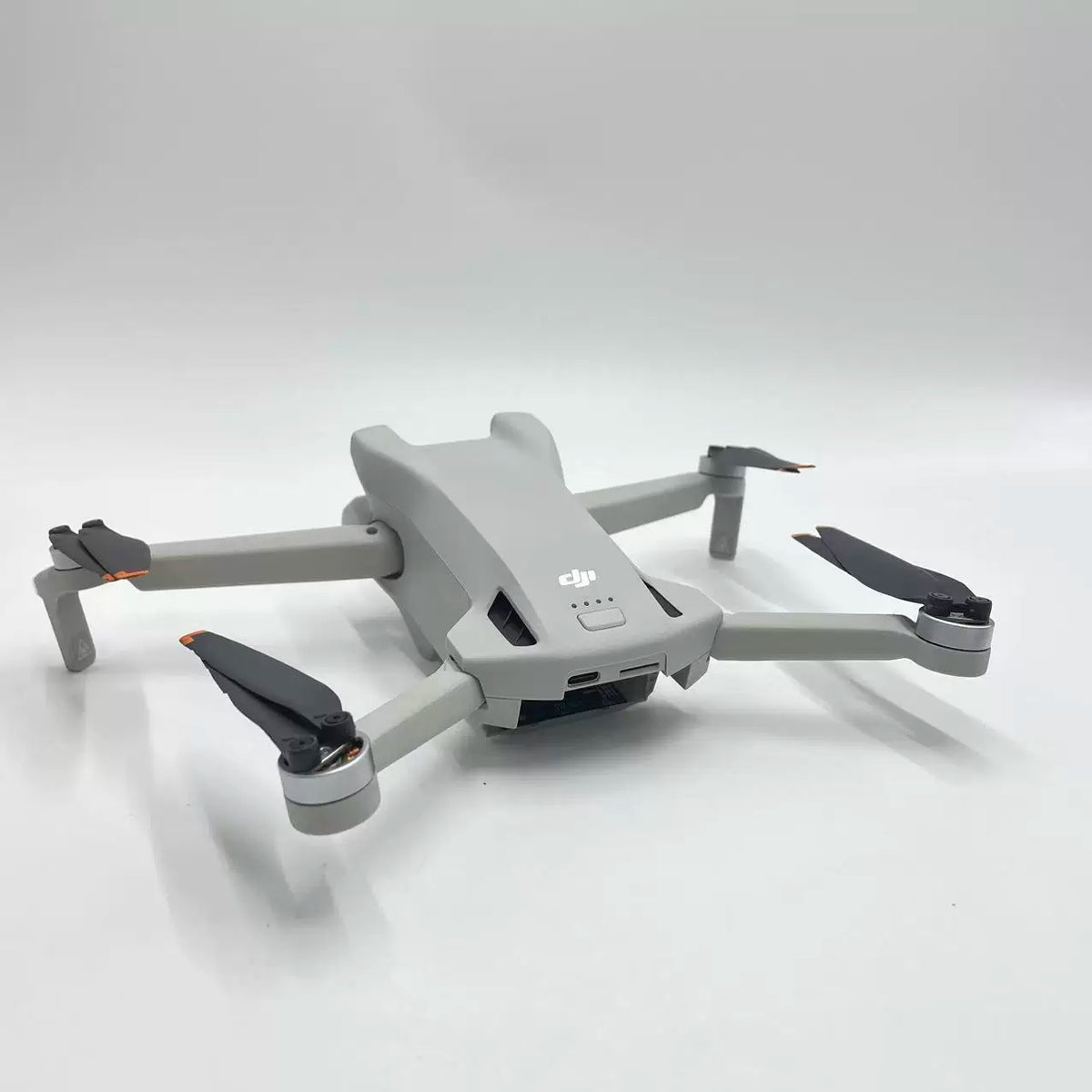 DJI Mini 3 Fly More Combo, DJI Care Refresh (transferable) – open box, grade B – photo 4