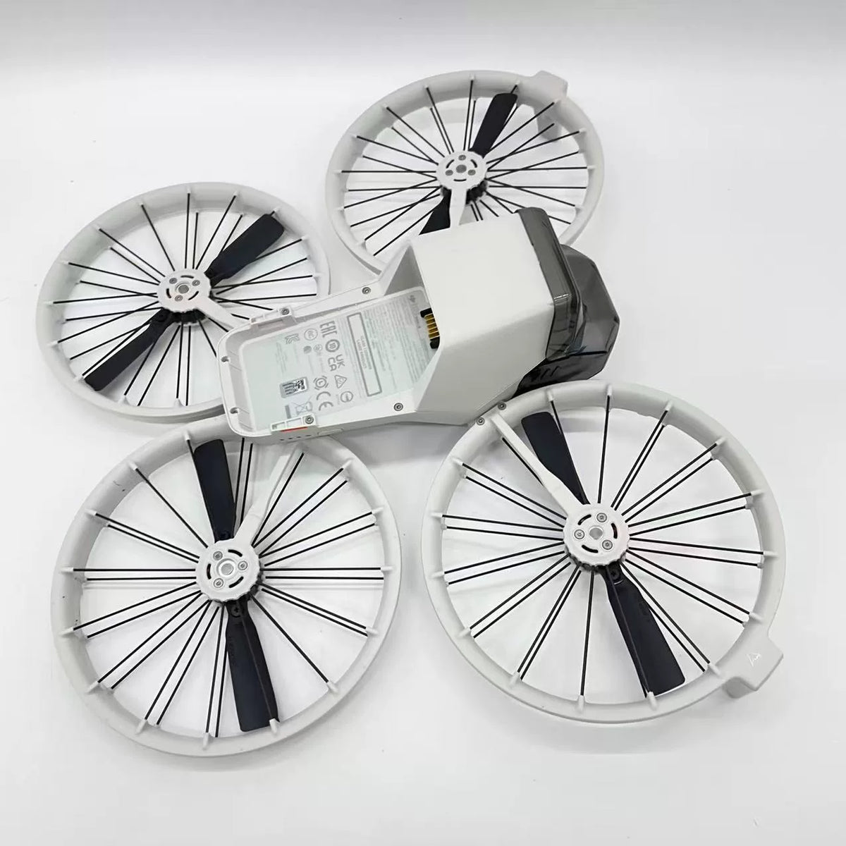 DJI Flip Dual Battery Combo, DJI Care Refresh – open box, grade B – photo 5