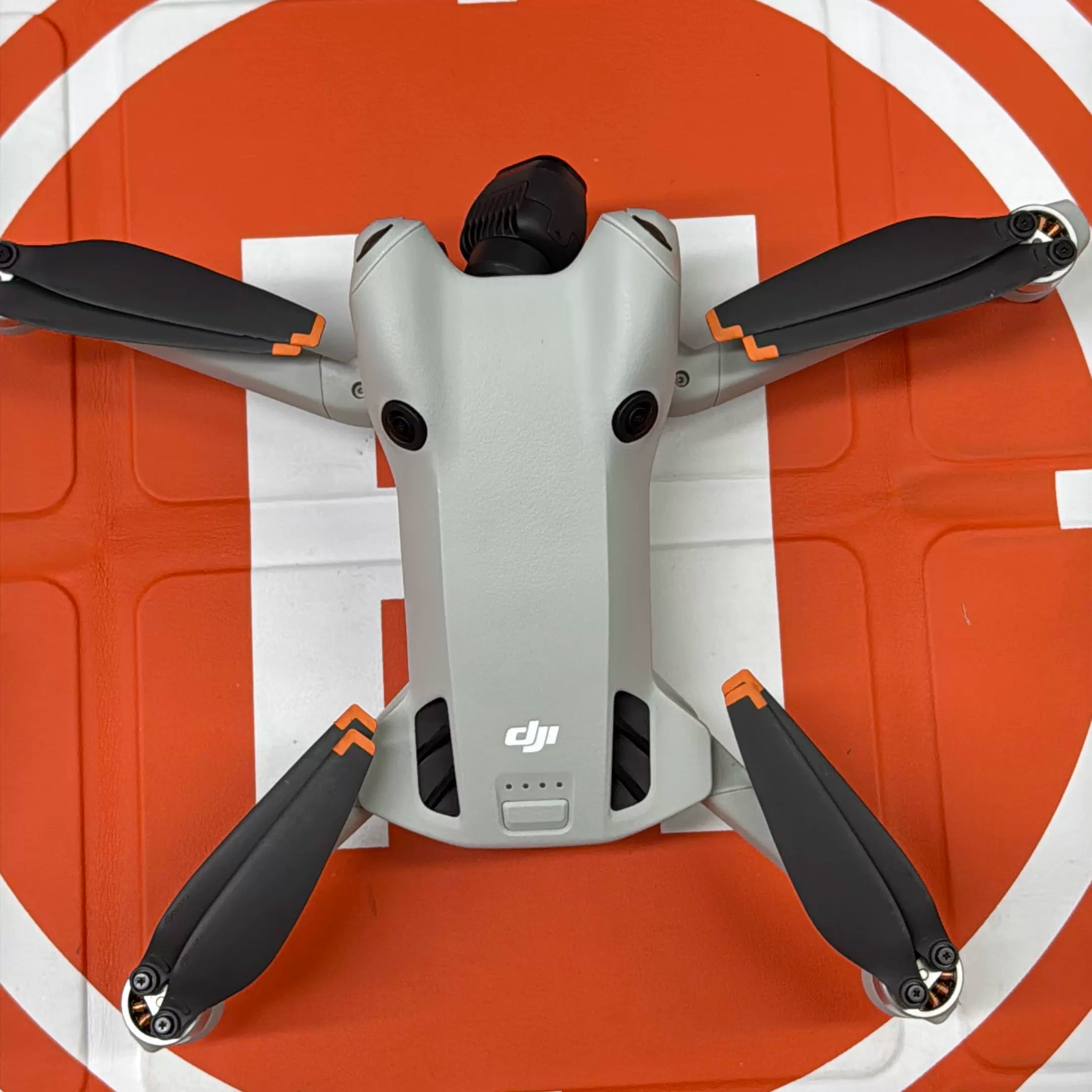 DJI Mini 4 Pro Drone Fly More Combo – Used – photo 2