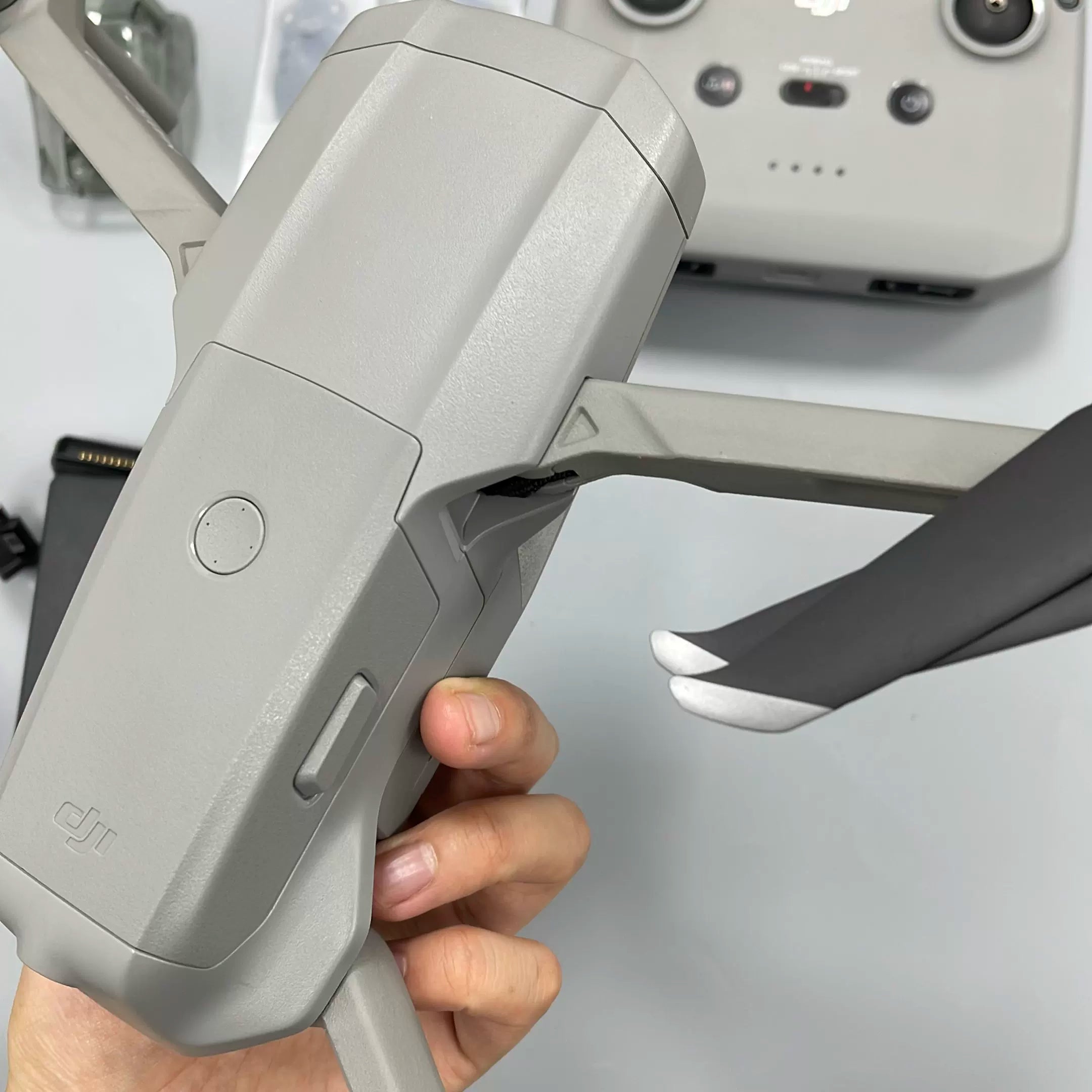 DJI Air 2S Drone Standard Combo – Used – photo 4