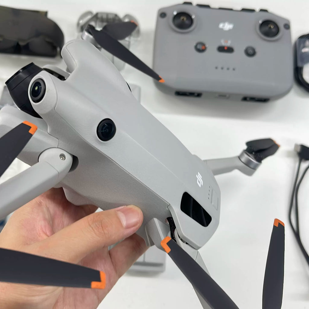 DJI Mini 4 Pro Drone Fly More Combo – Used #10 – photo 4