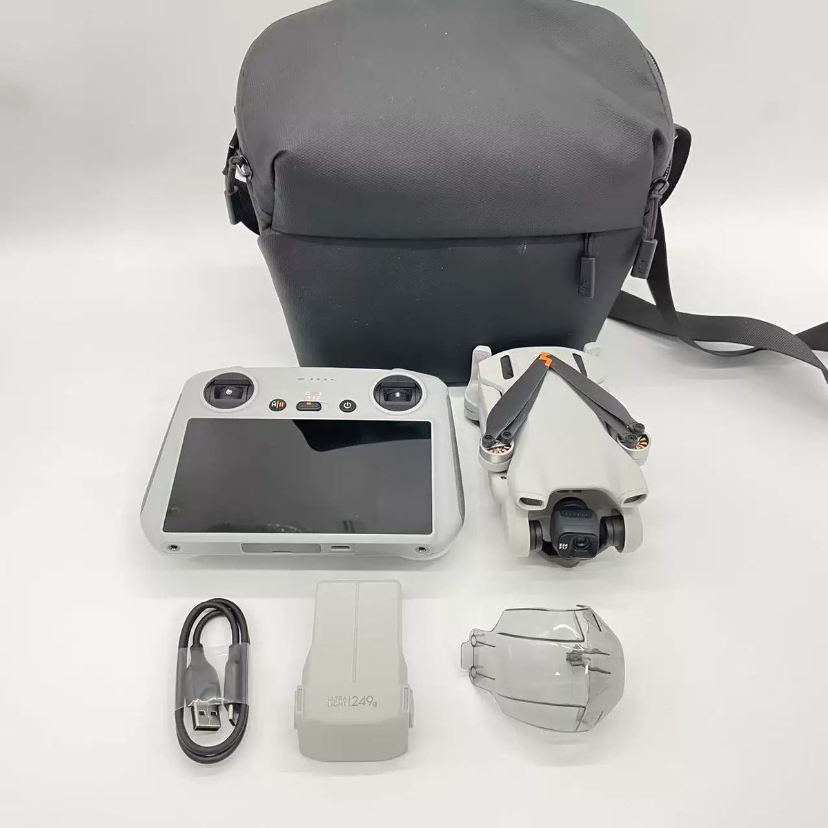 DJI Mini 3 (with Screen Remote (DJI RC)) – open box, grade B – photo 3