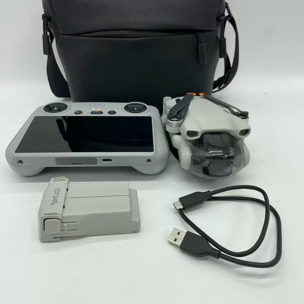 DJI Mini 3 (with Screen Remote (DJI RC)) – open box, grade B – photo 4