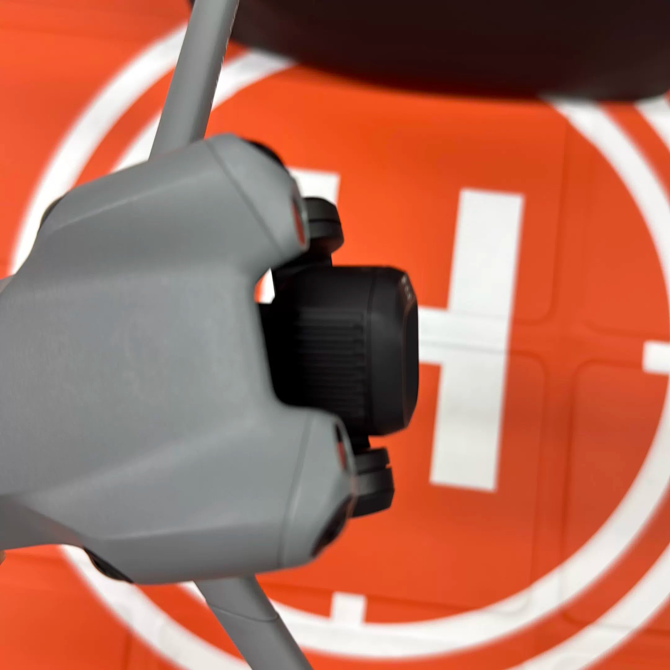 DJI Mini 5 Pro Drone Fly More Combo – Used – photo 4