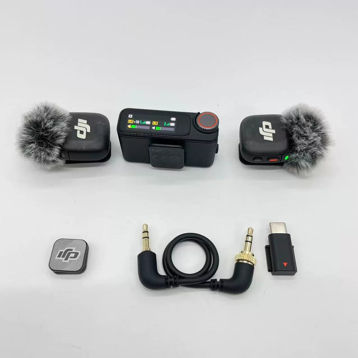 DJI Mic 3 (2 TX + 1 RX , with Charging Case) – open box, grade B – photo 2