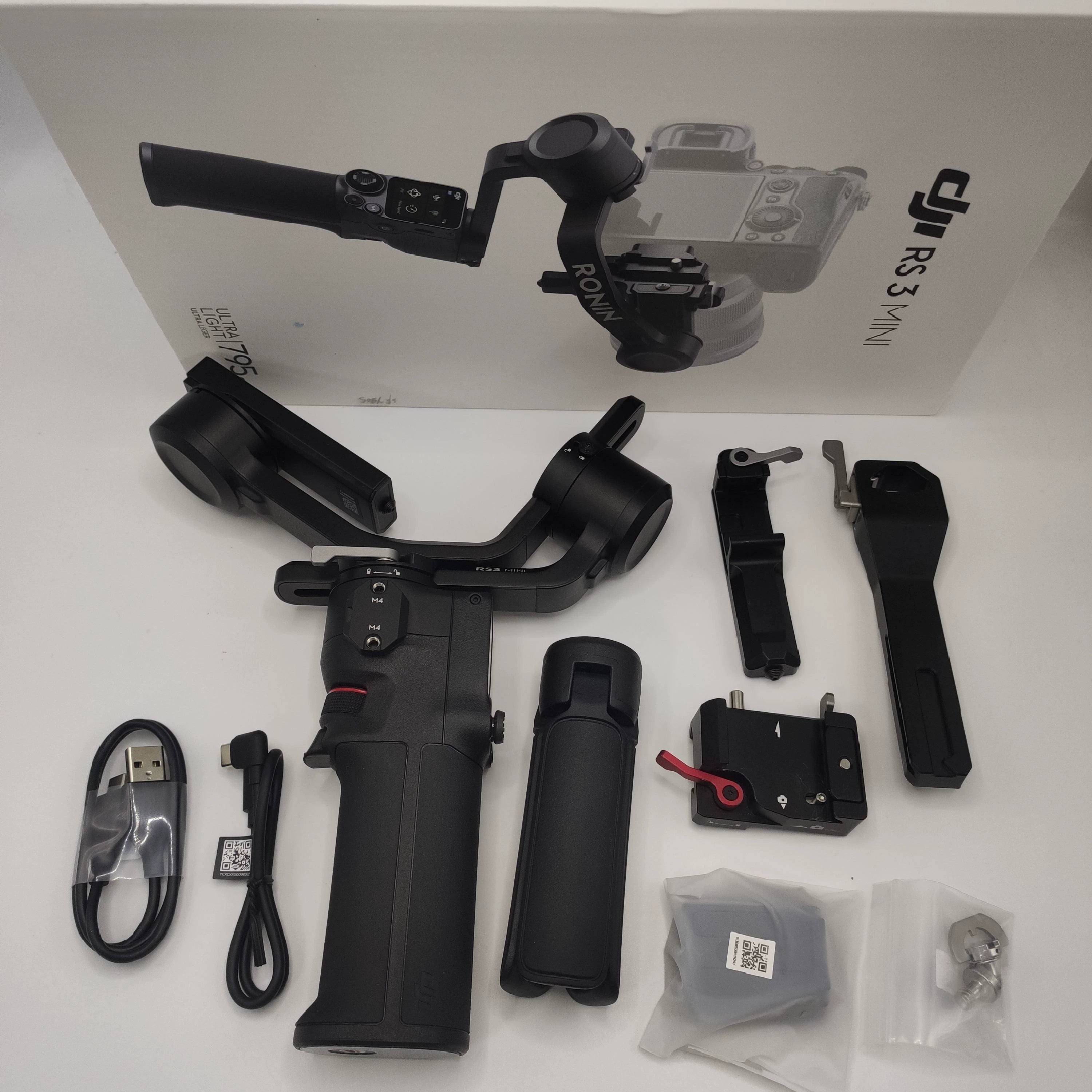 DJI RS 3 Mini - 95 DJI RS 3 Mi