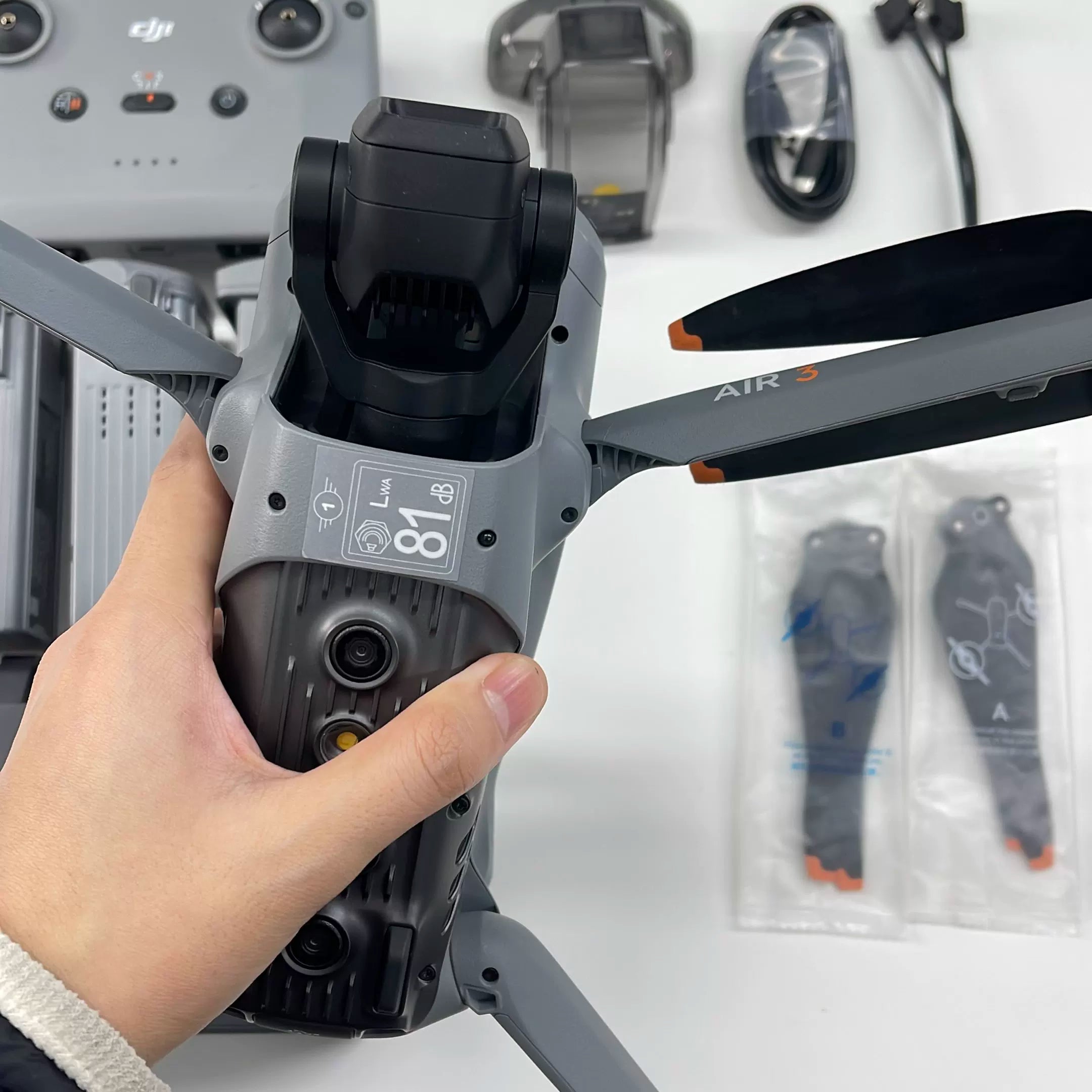 DJI Air 3 Drone 3-Battery Combo – Used – photo 4