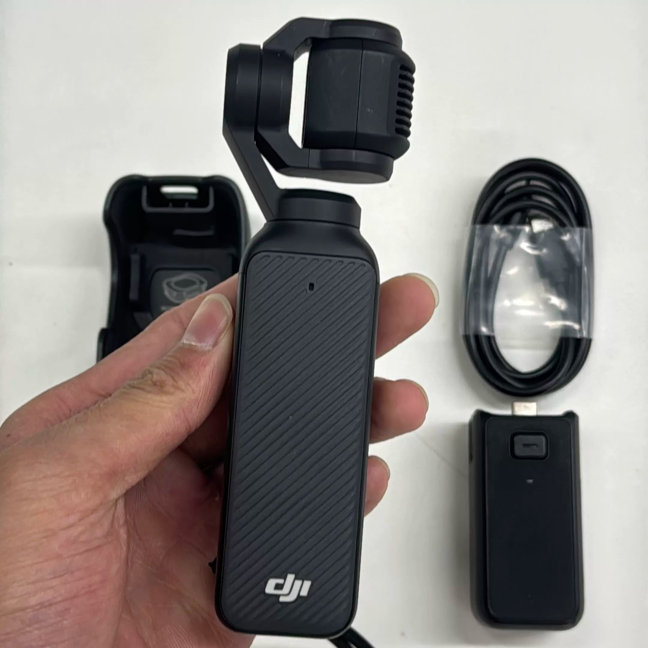 DJI Osmo Pocket 3 Pocket Camera Extended Battery – Used – photo 4
