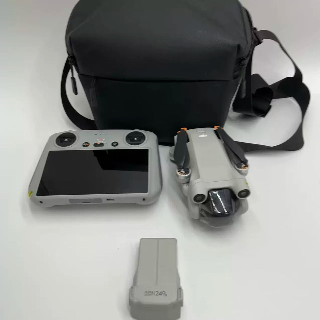 DJI Mini 3 Pro with Screen Remote (DJI RC) – open box, grade B – photo 4