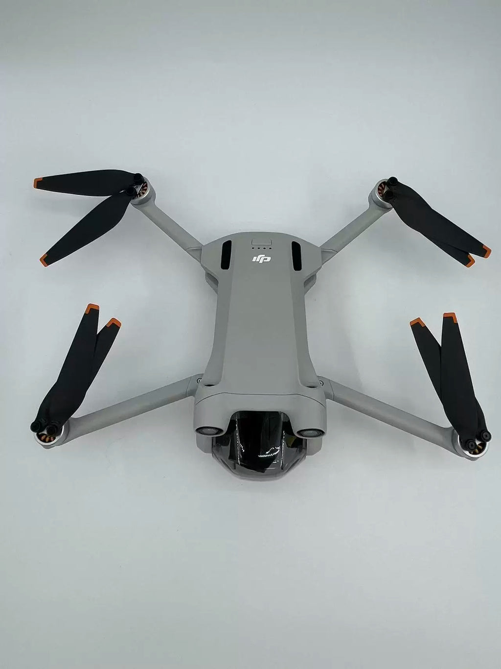 DJI Mini 3 Pro with Screen Remote (DJI RC) – open box, grade B – photo 3