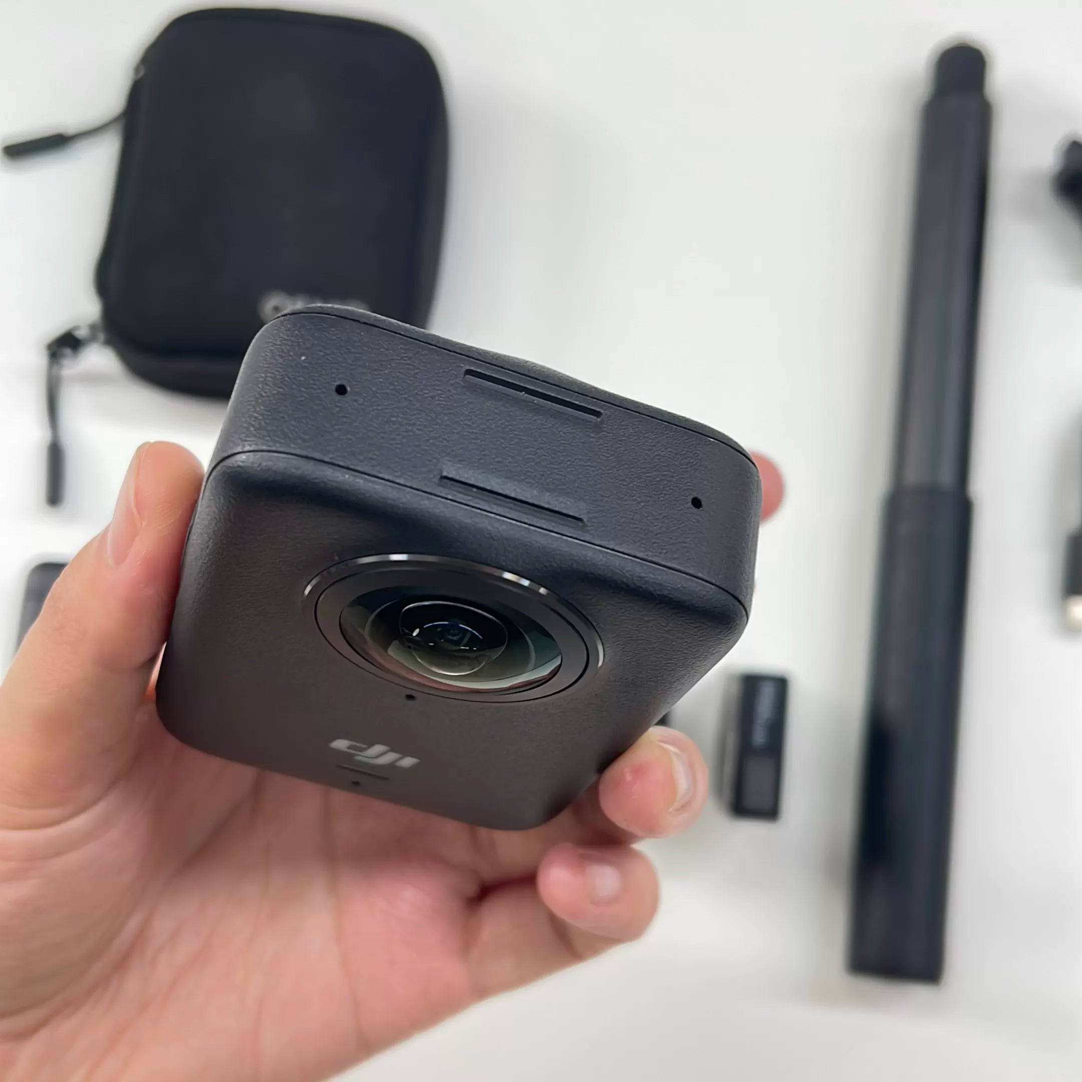 DJI Osmo 360 360 Camera 3-Battery Adventure Combo – Used #3 – photo 6