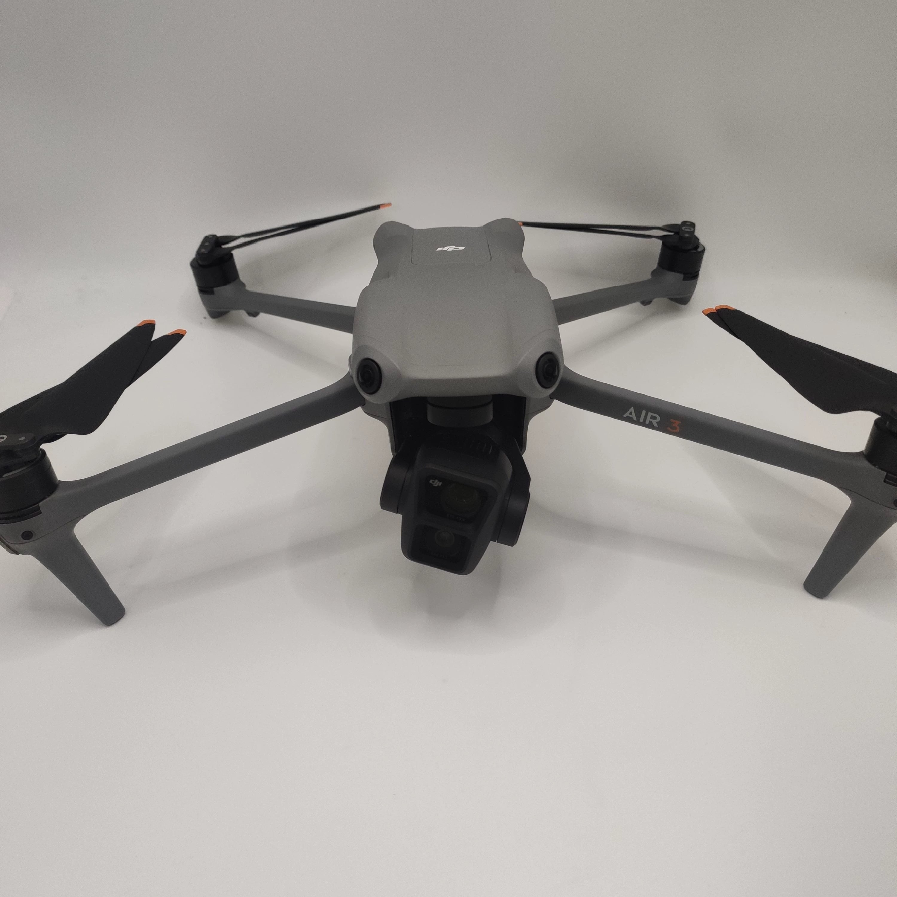 DJI Air 3 - 99 DJIAir 3 image 3
