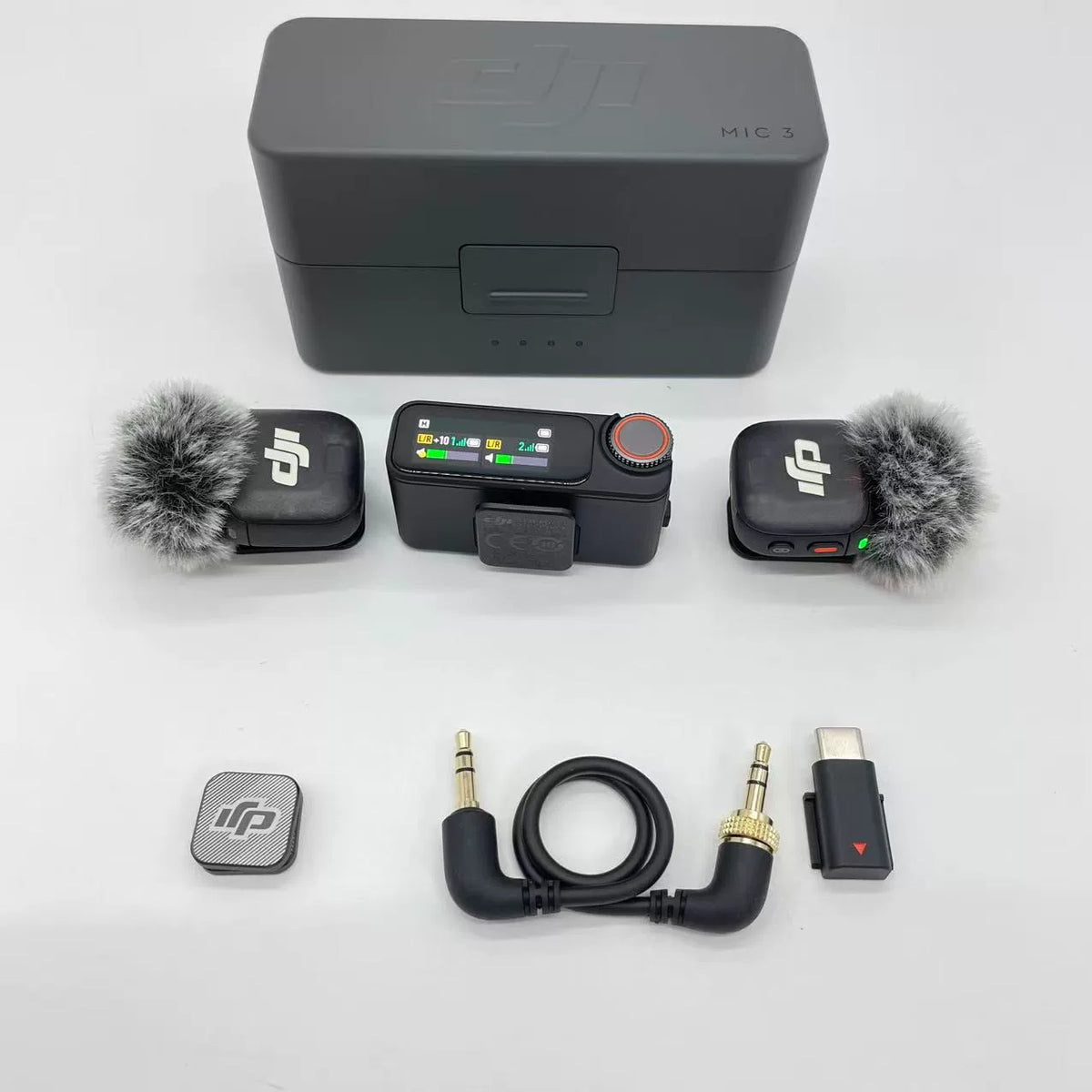 DJI Mic 3 (2 TX + 1 RX , with Charging Case) – open box, grade B – photo 1