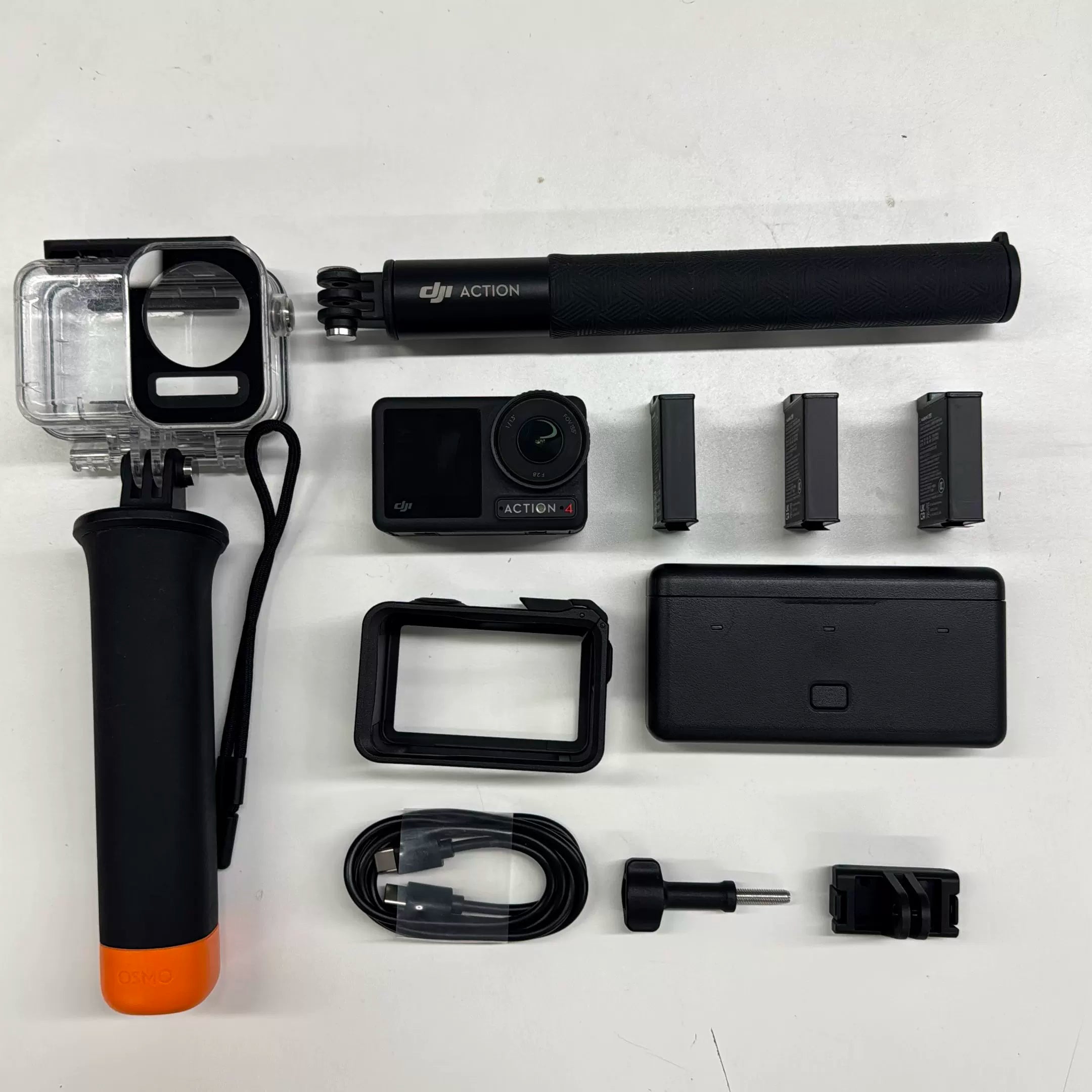 DJI Osmo Action 4 Action Camera Adventure Combo – Used – photo 1
