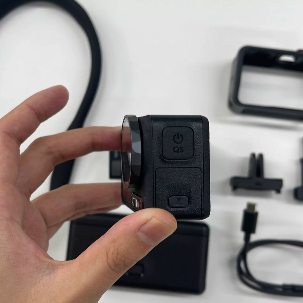 DJI Osmo Action 5 Pro Action Camera 3-Battery Adventure Combo – Used – photo 4