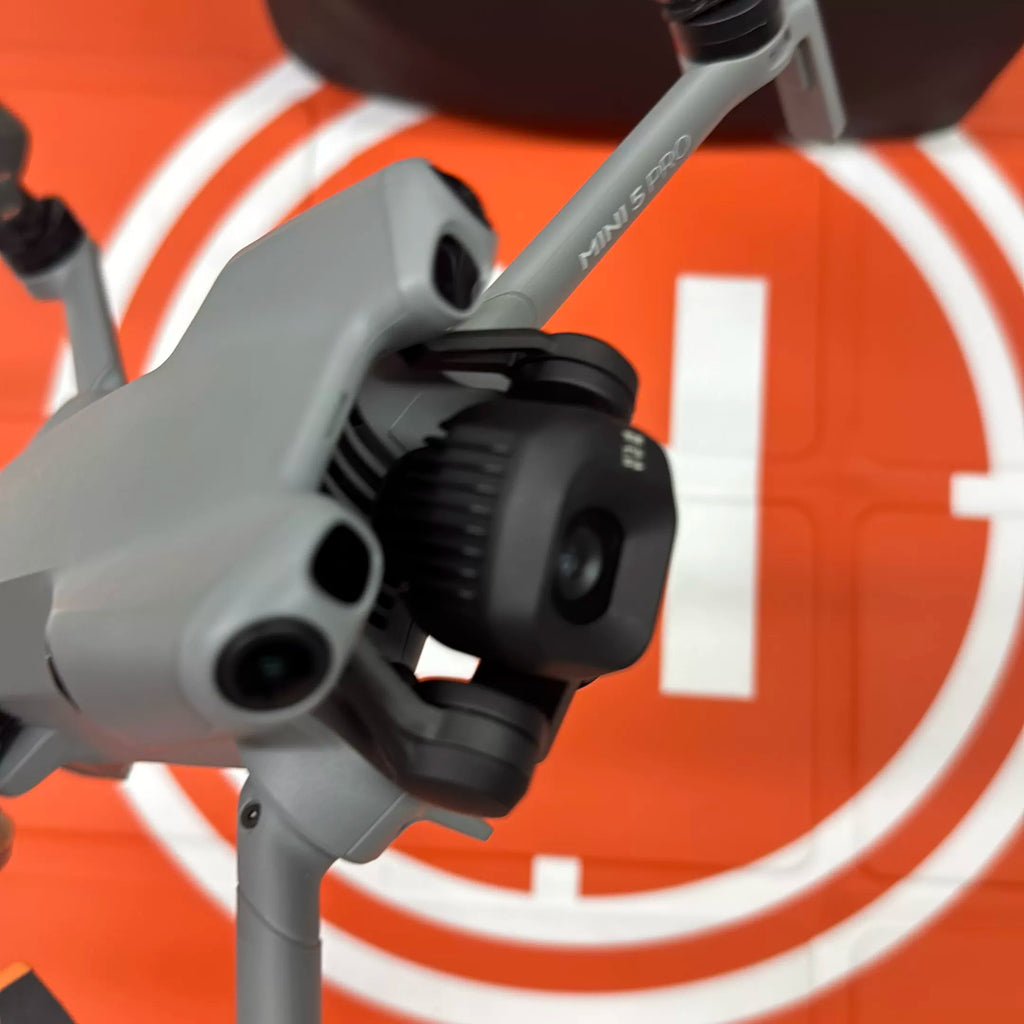 DJI Mini 5 Pro Drone Fly More Combo – Used – photo 5