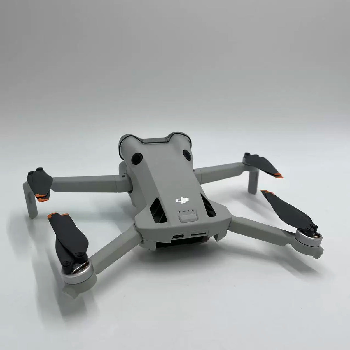 DJI Mini 4 Pro Fly More Combo – open box, grade B – photo 4