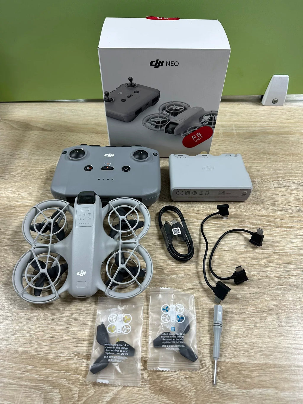 DJI Neo Fly More Combo, DJI Care Refresh – open box, grade B – photo 1