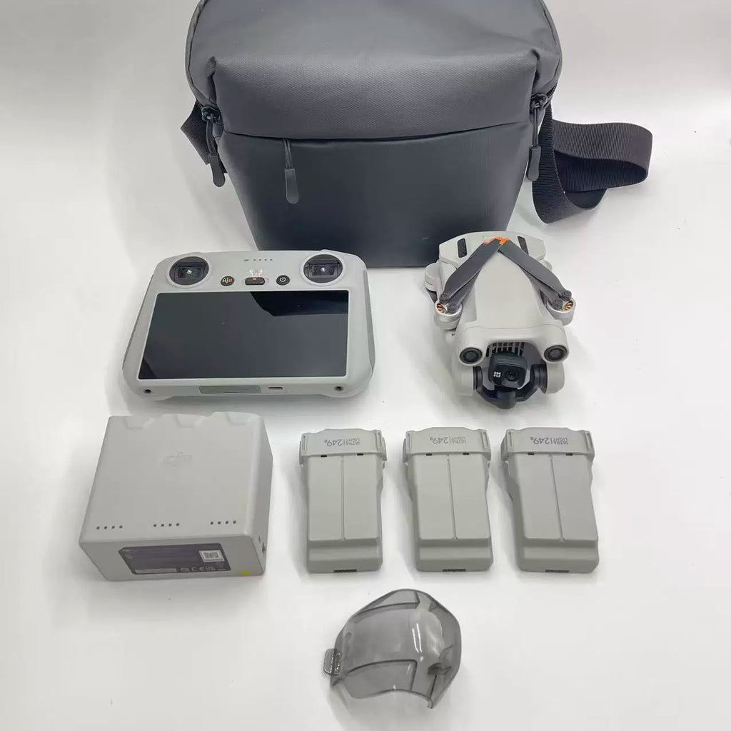 DJI Mini 3 Pro with Screen Remote (DJI RC) – open box, grade B – photo 2