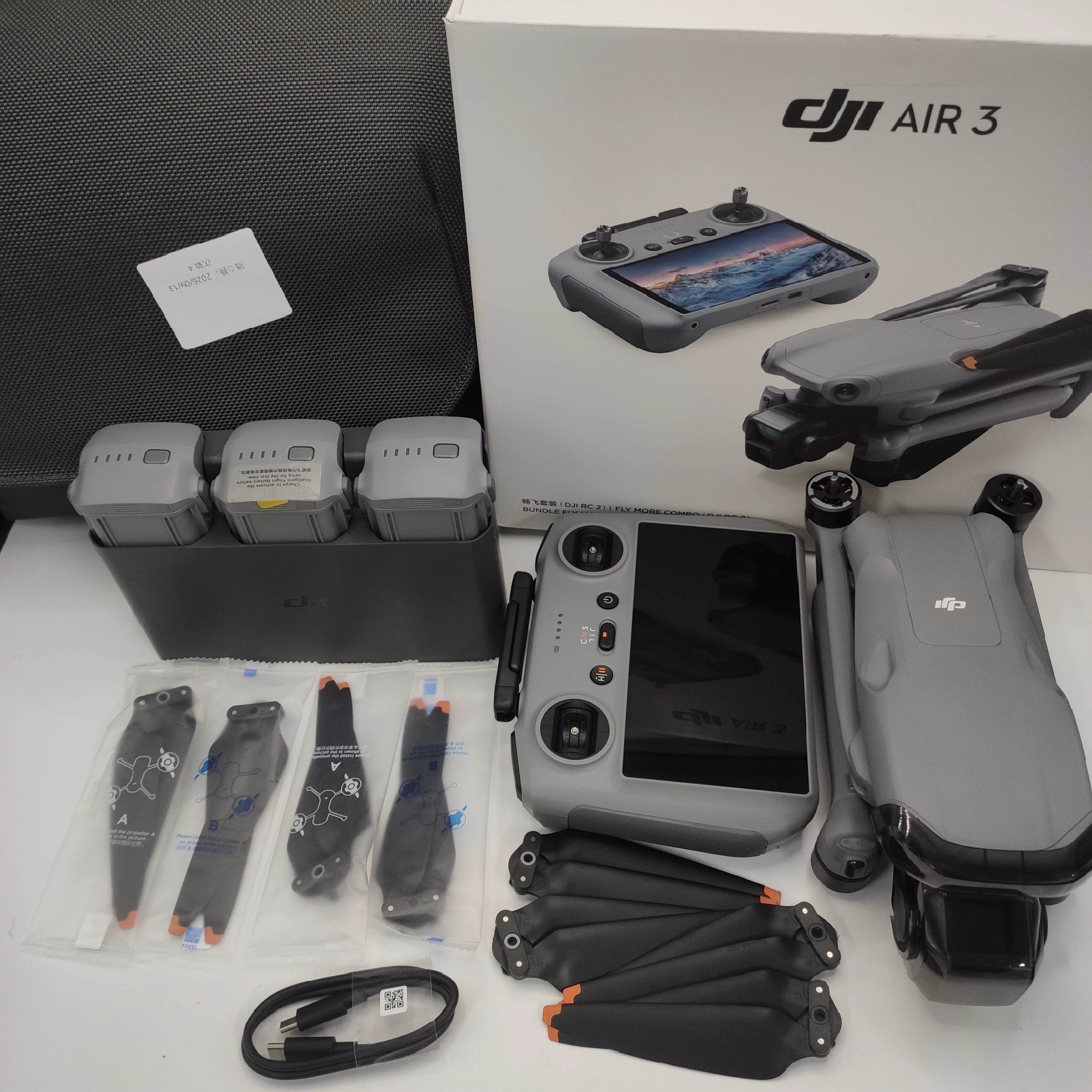 DJI Air 3 - 99 DJI Air3