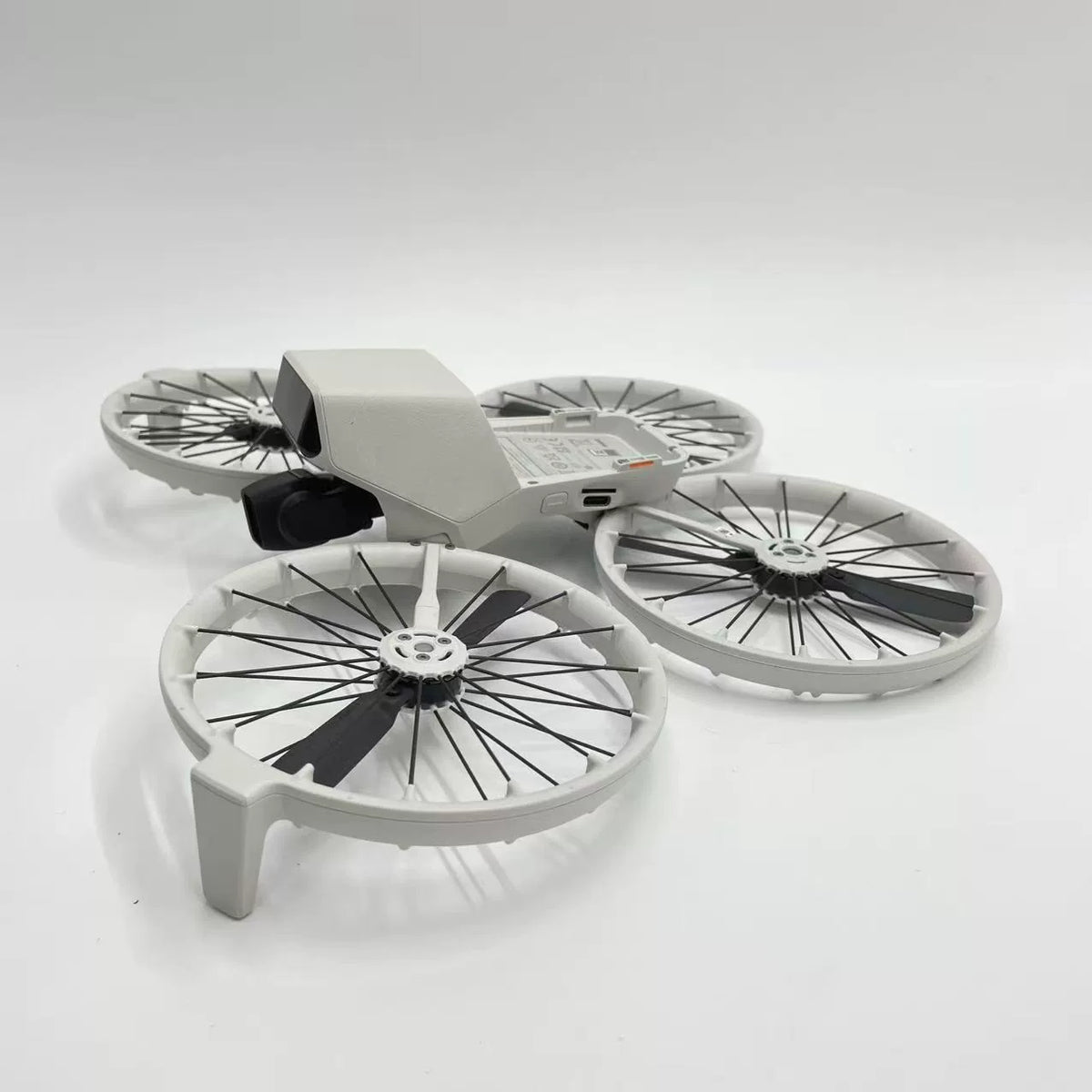 DJI Flip Standard Combo – open box, grade B – photo 3