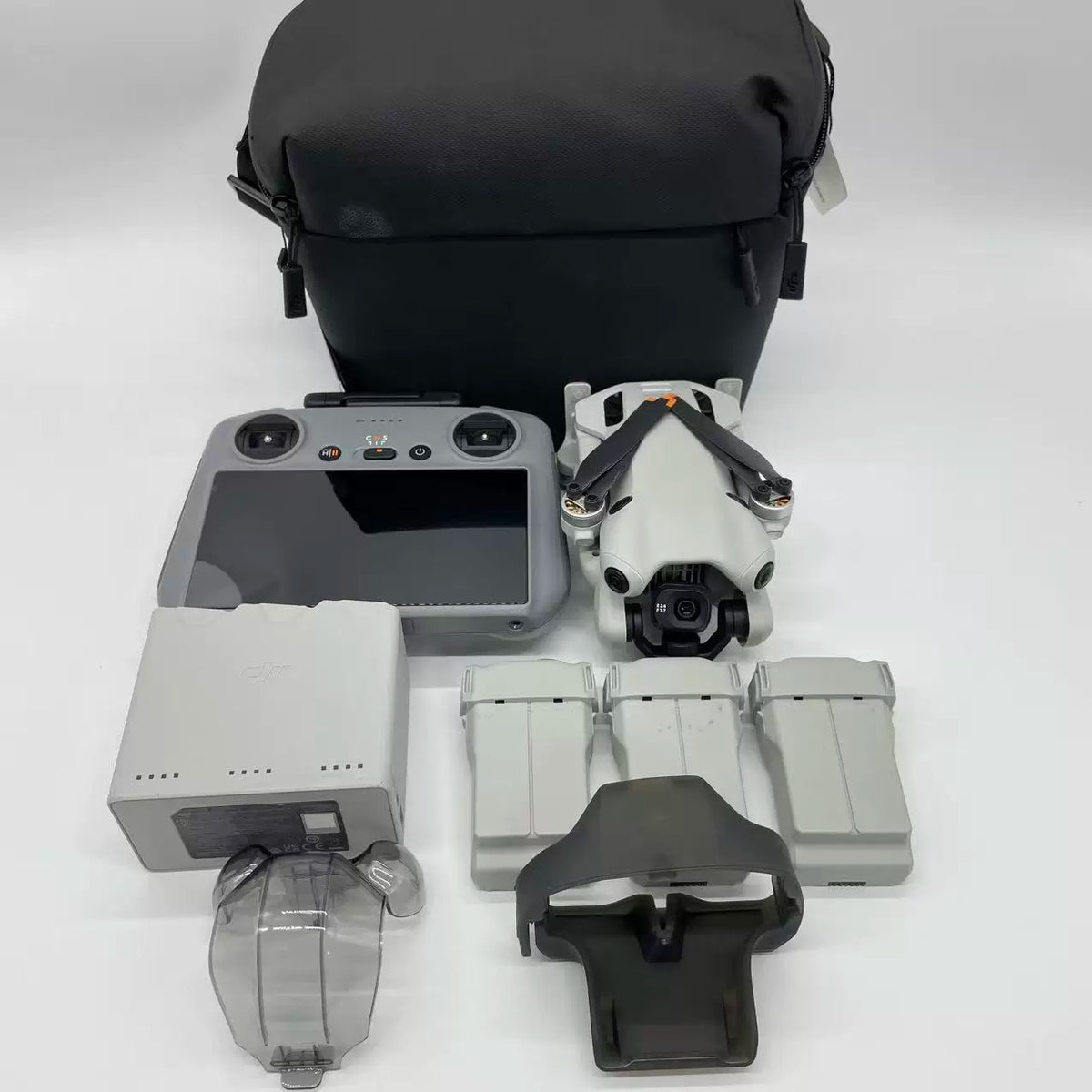 DJI Mini 4 Pro Plus Battery Combo – open box, grade B – photo 1