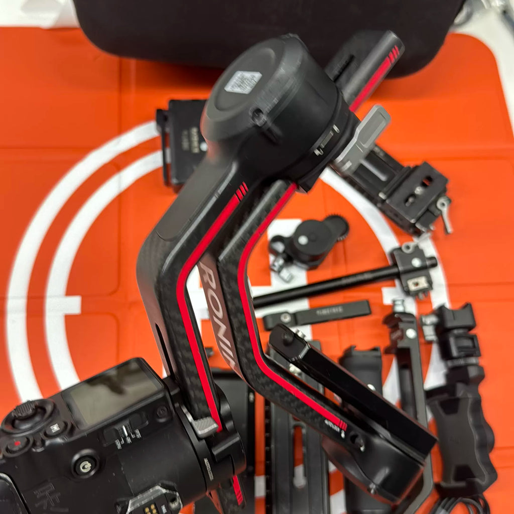 DJI RS 3 Pro Camera Stabilizer Real-Time Monitoring – Used – photo 6