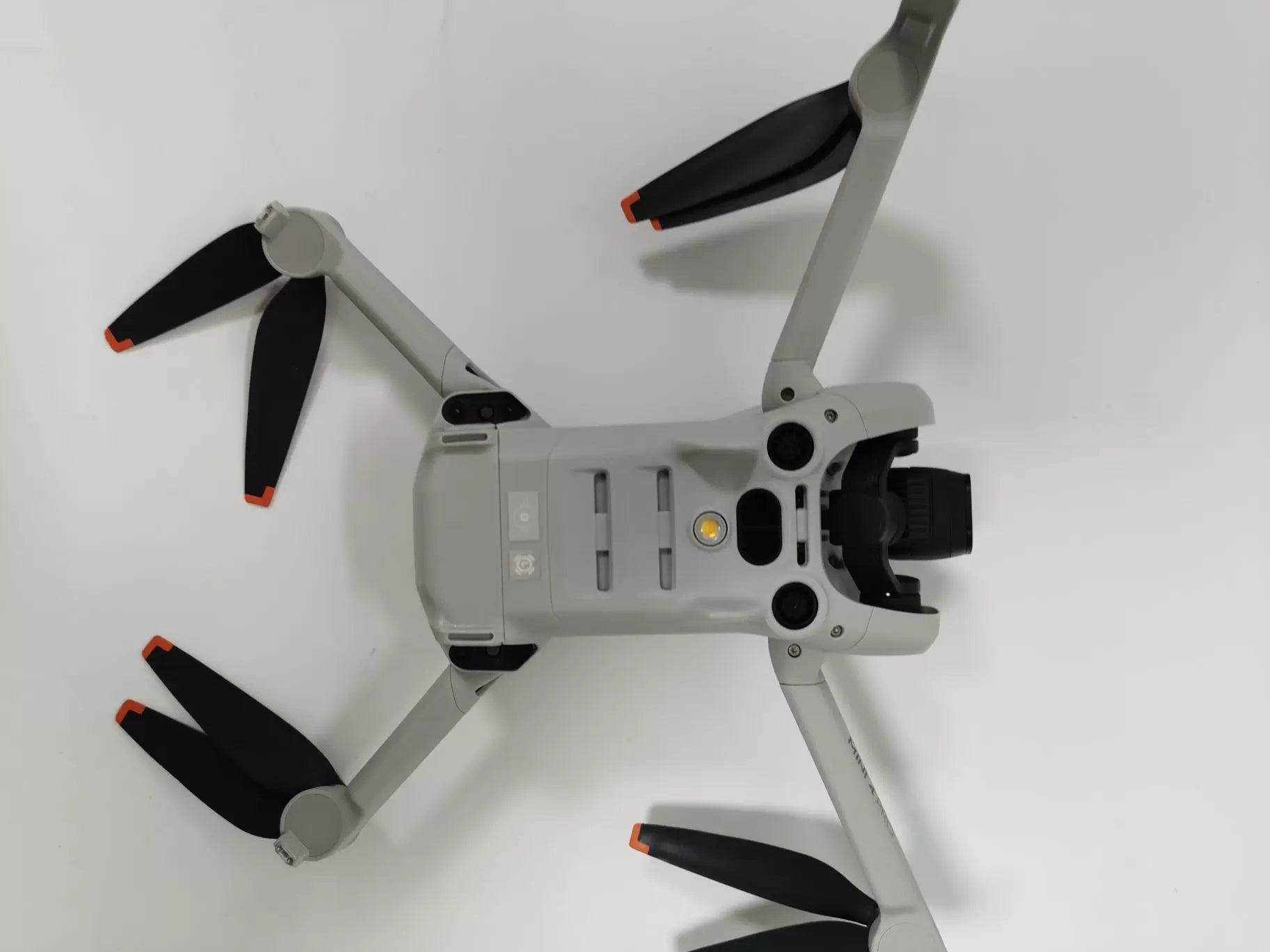 DJI Mini 4 Pro Drone Screen Remote Combo – Used – photo 6