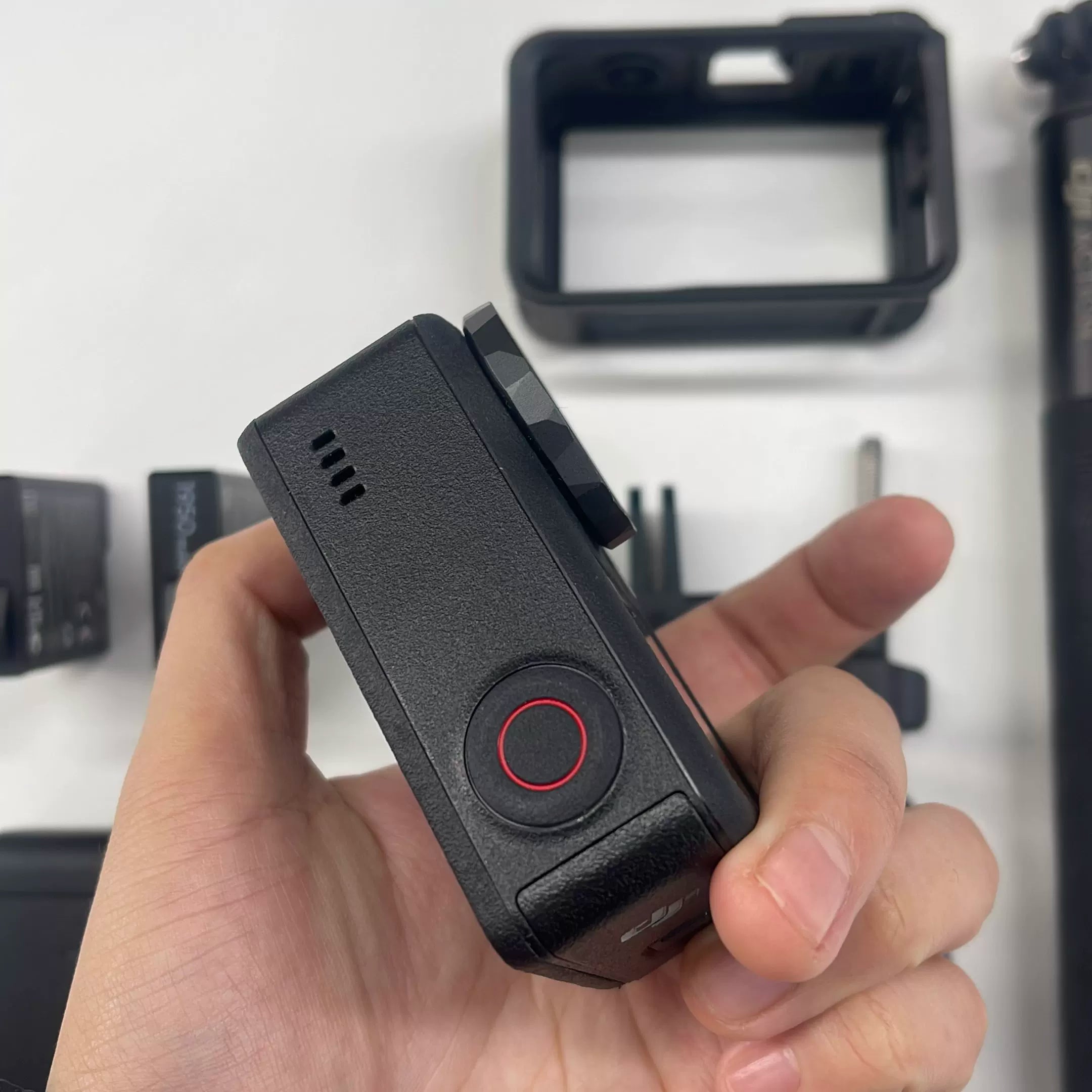 DJI Osmo Action 5 Pro Action Camera 3-Battery Adventure Combo – Used #2 – photo 6