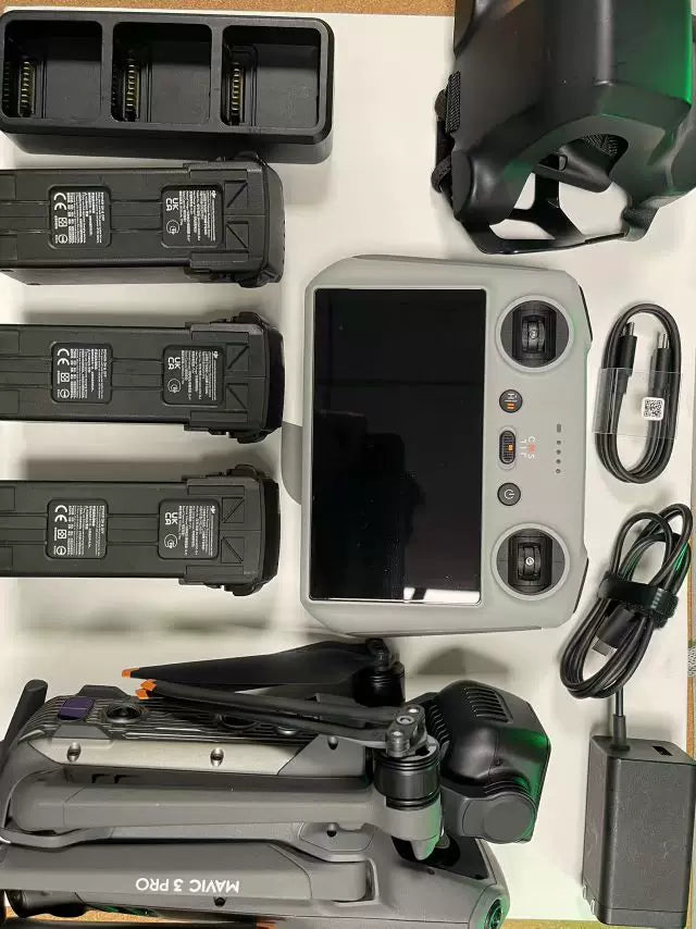DJI Mavic 3 Pro Drone Screen Remote Combo – Used – photo 1