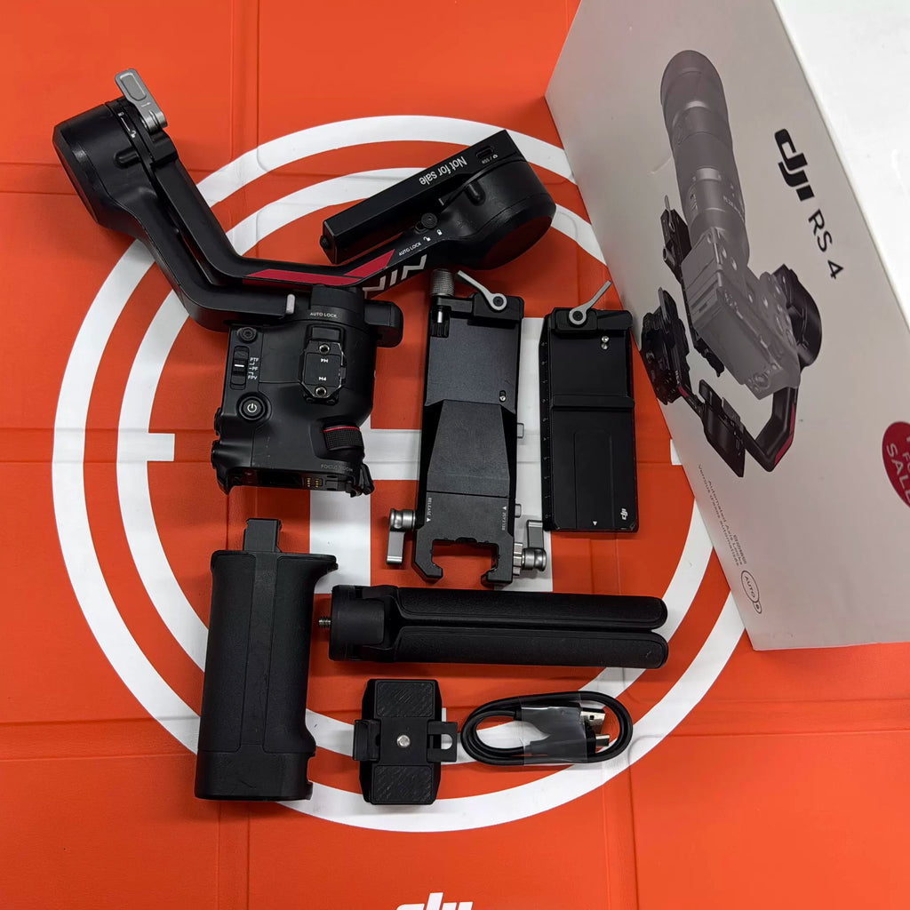 DJI RS 4 Camera Stabilizer Light Signs of Use – Used – photo 2