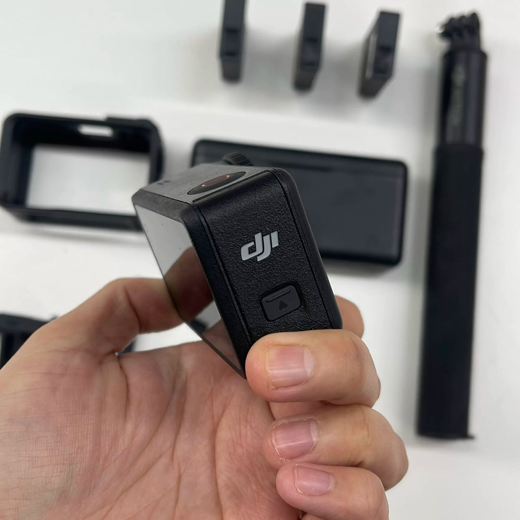 DJI Osmo Action 4 Action Camera 3-Battery Adventure Combo – Used – photo 6