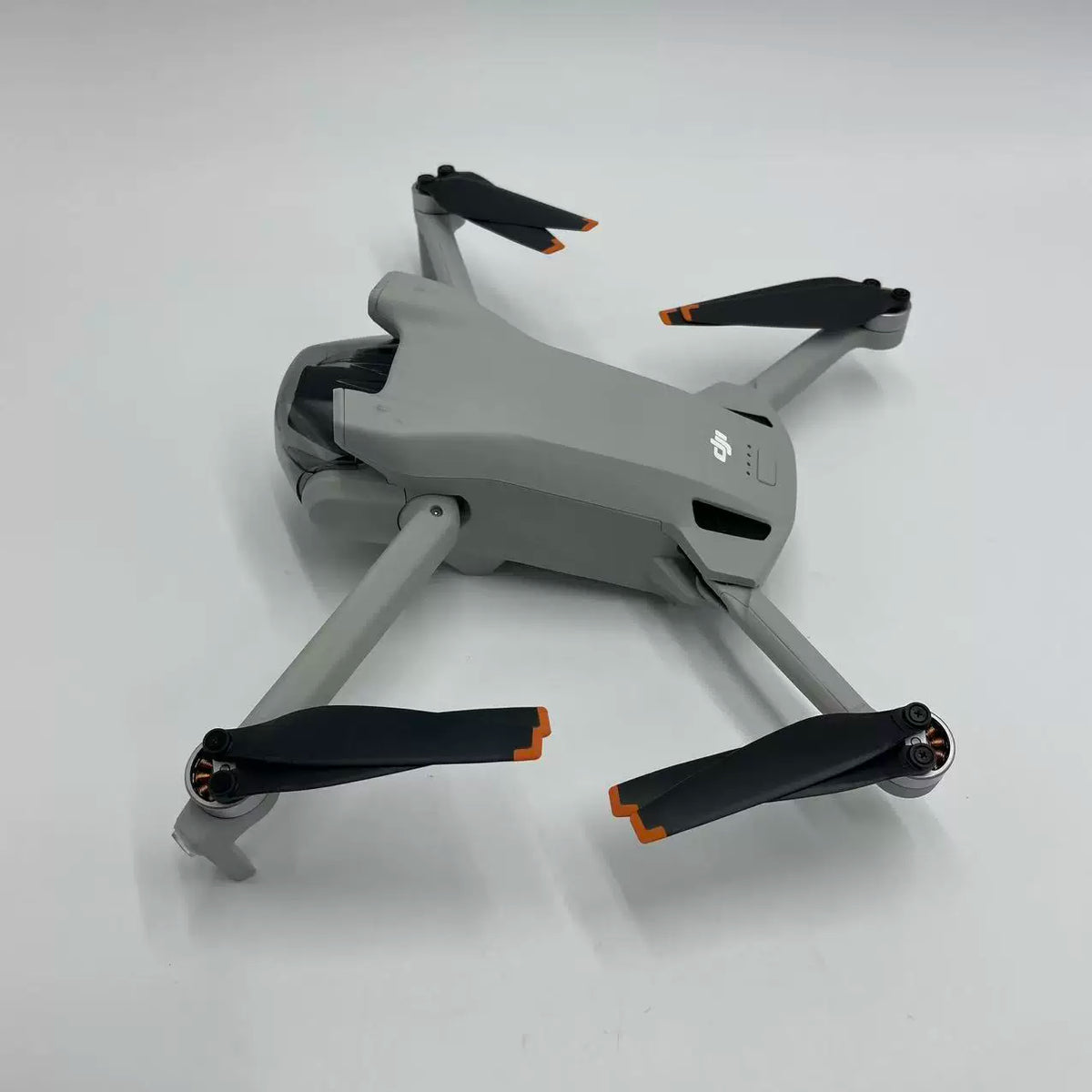 DJI Mini 3 Dual Battery Combo – open box, grade B – photo 3