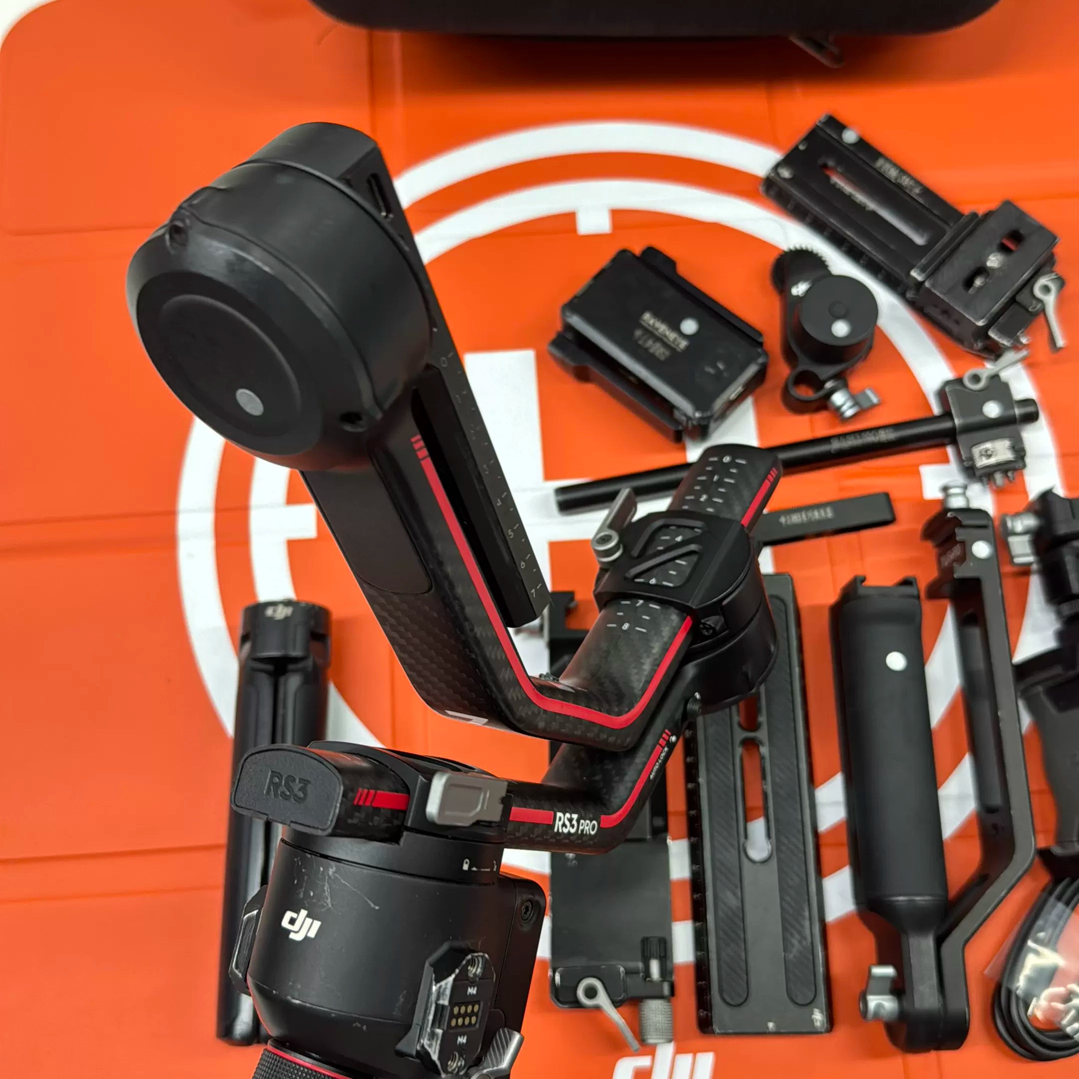 DJI RS 3 Pro Camera Stabilizer Fly More Combo – Used – photo 6